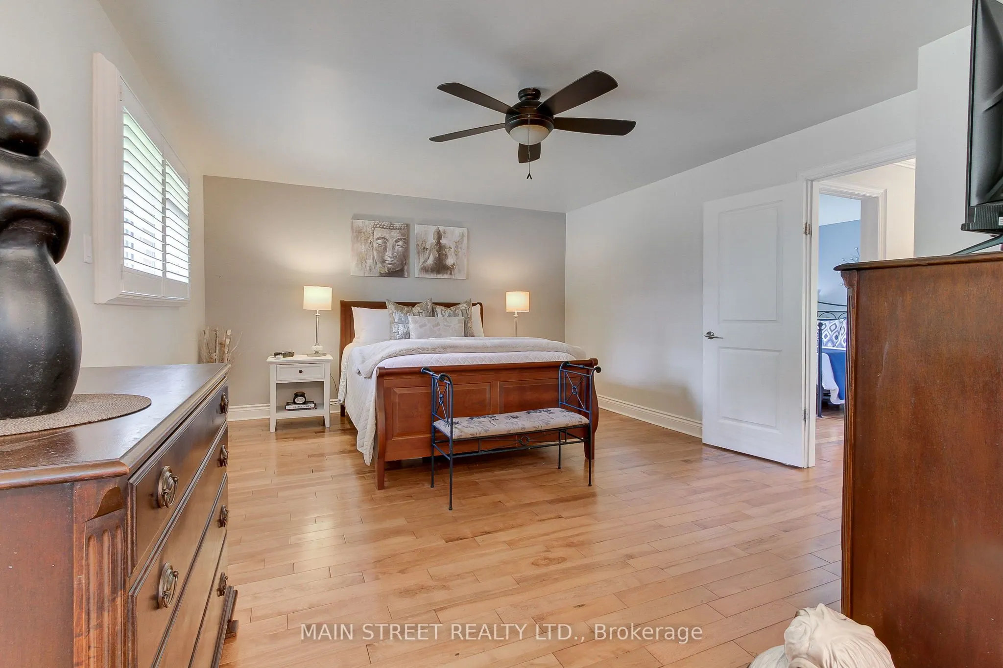 3839 Front Street