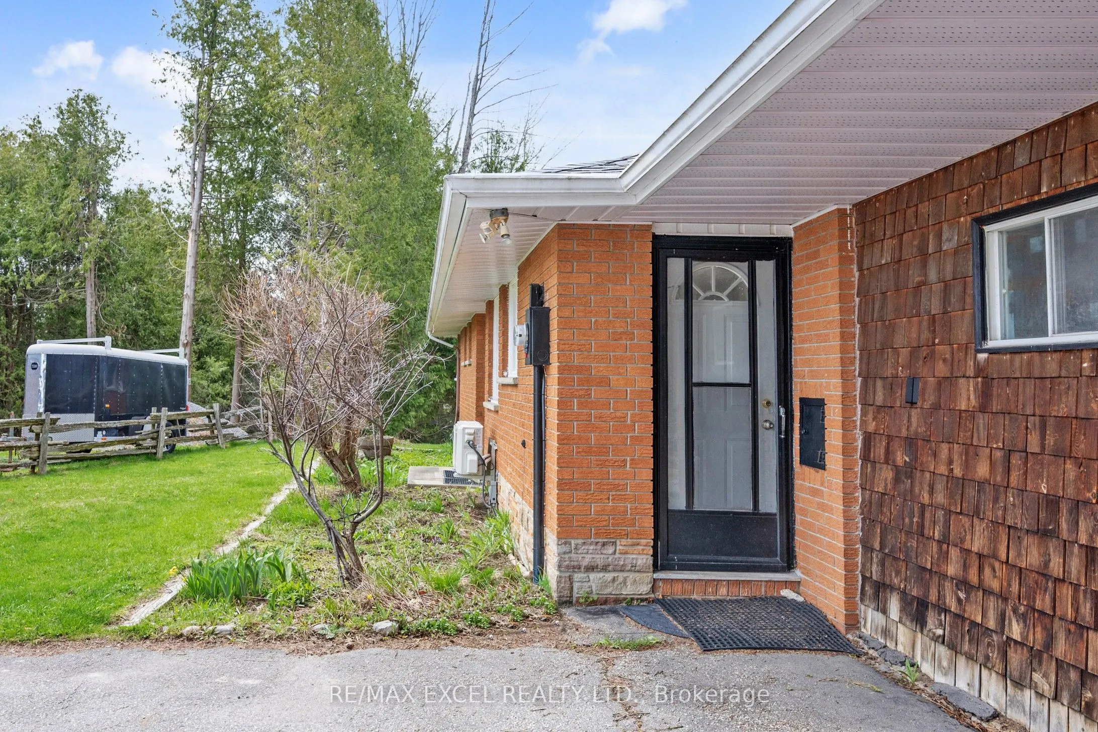 1 Hopecliff Lane