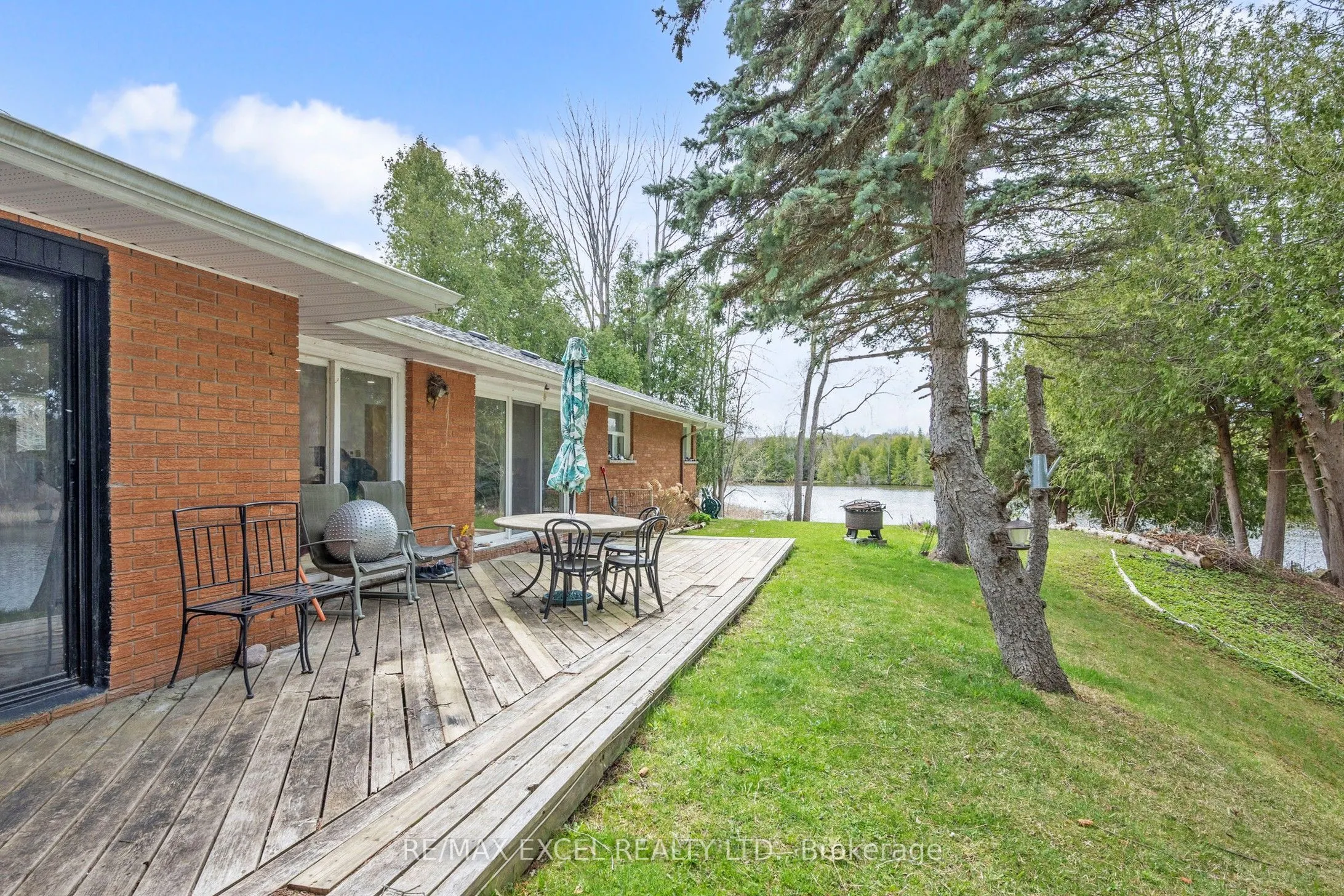 1 Hopecliff Lane