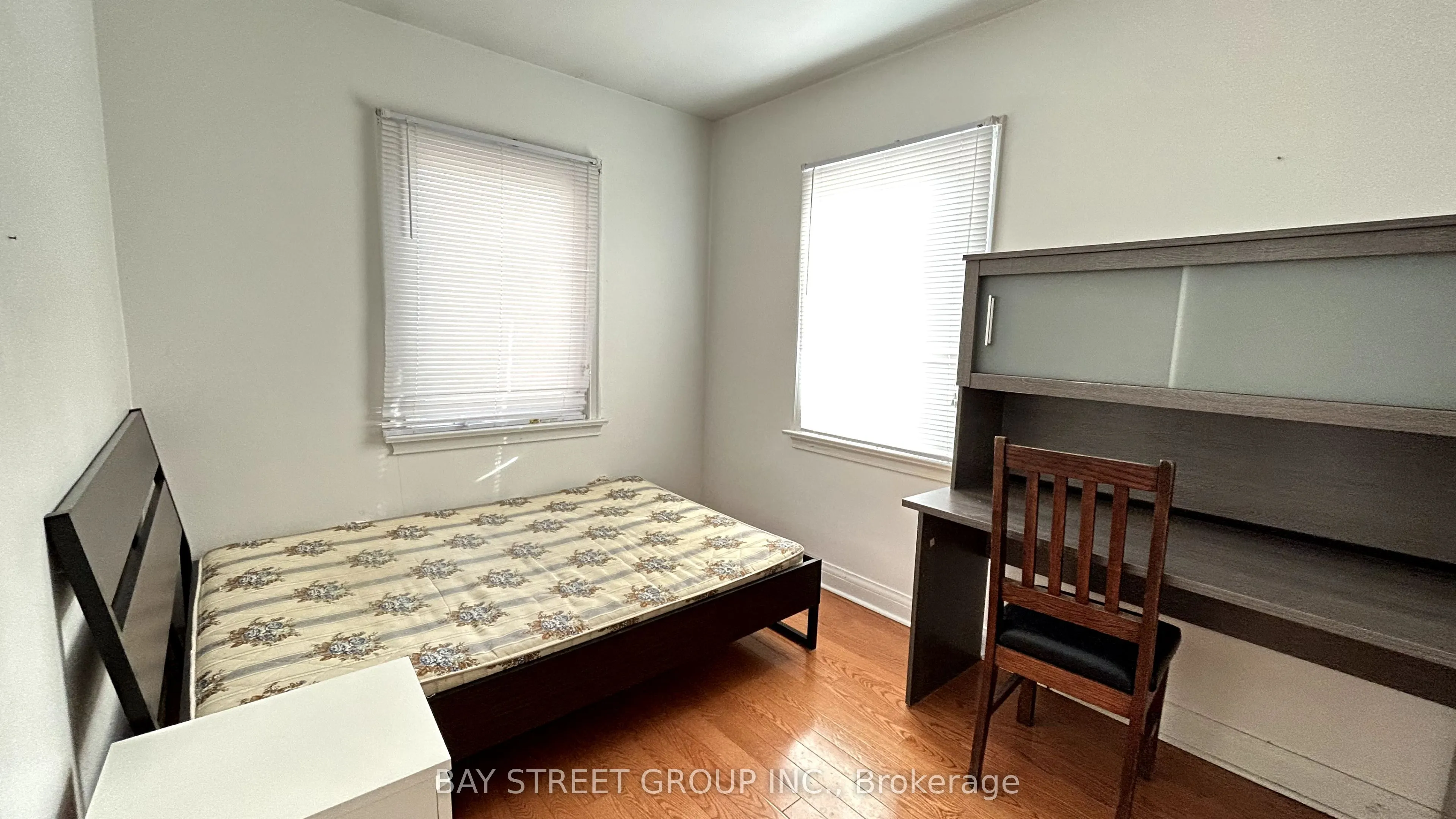 36 Grandview Avenue, #Ground