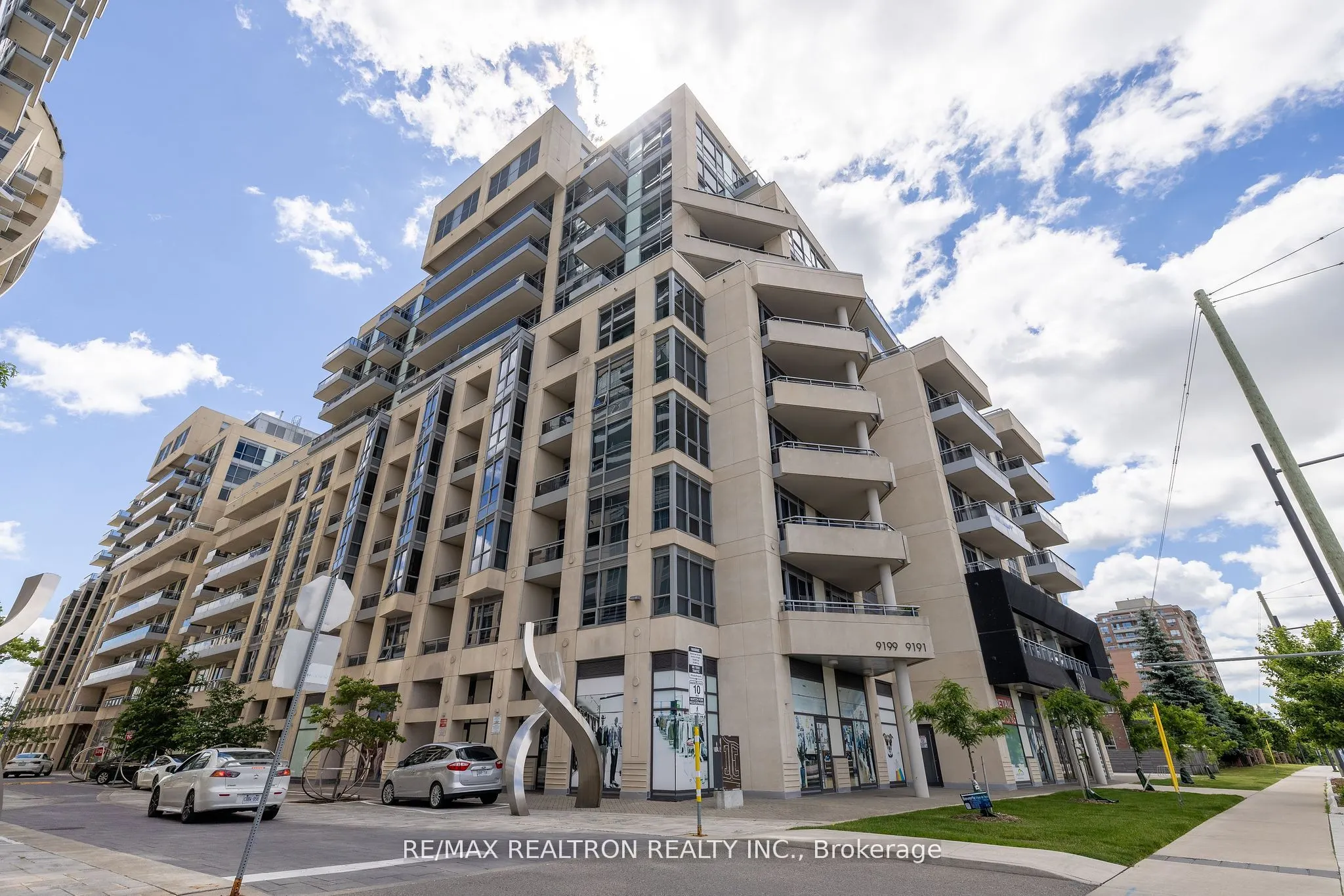 9199 Yonge Street, #SE617