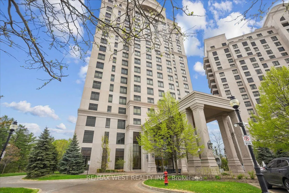 9255 Jane Street, #405