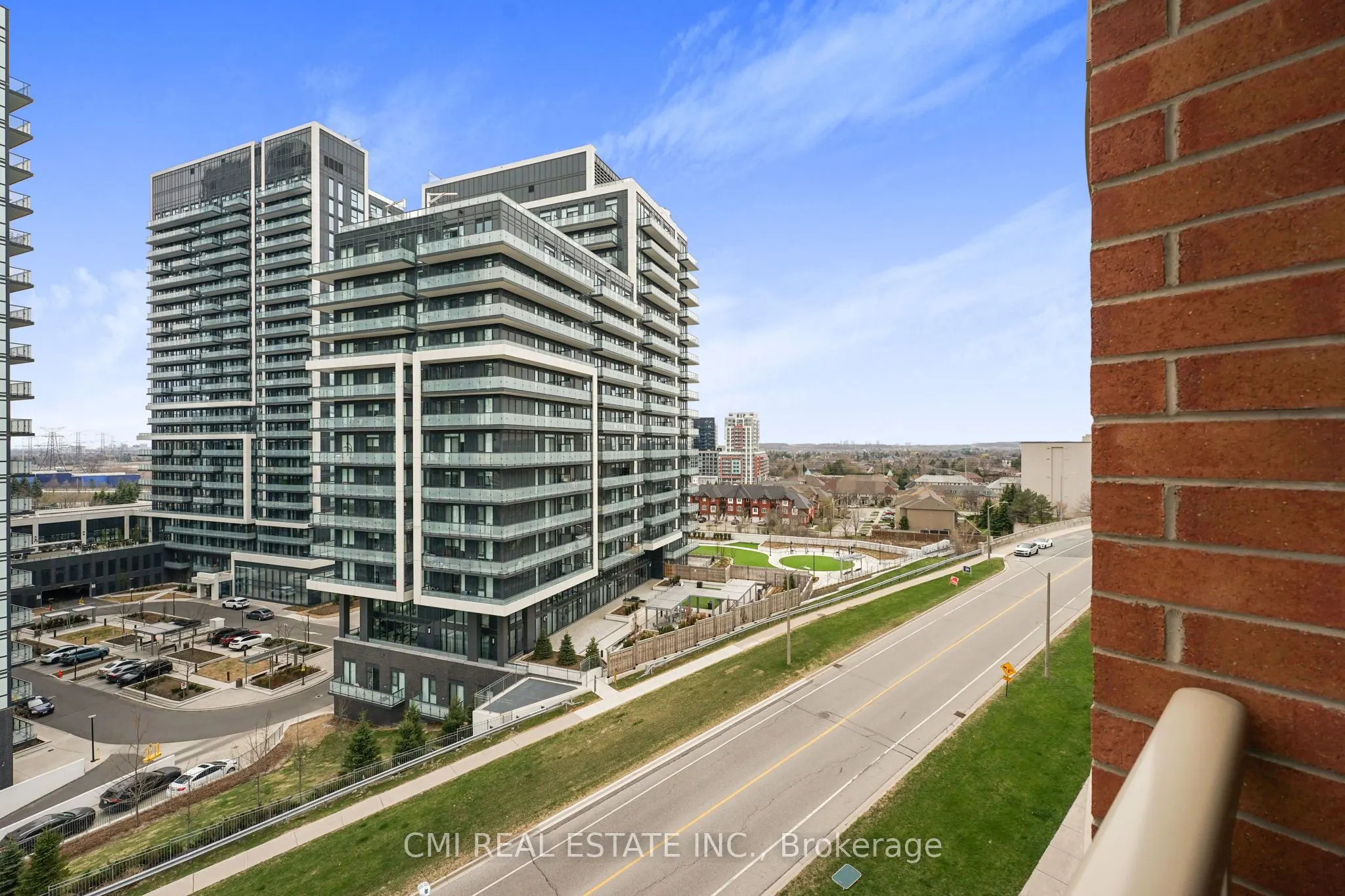 73 King William Crescent, #906