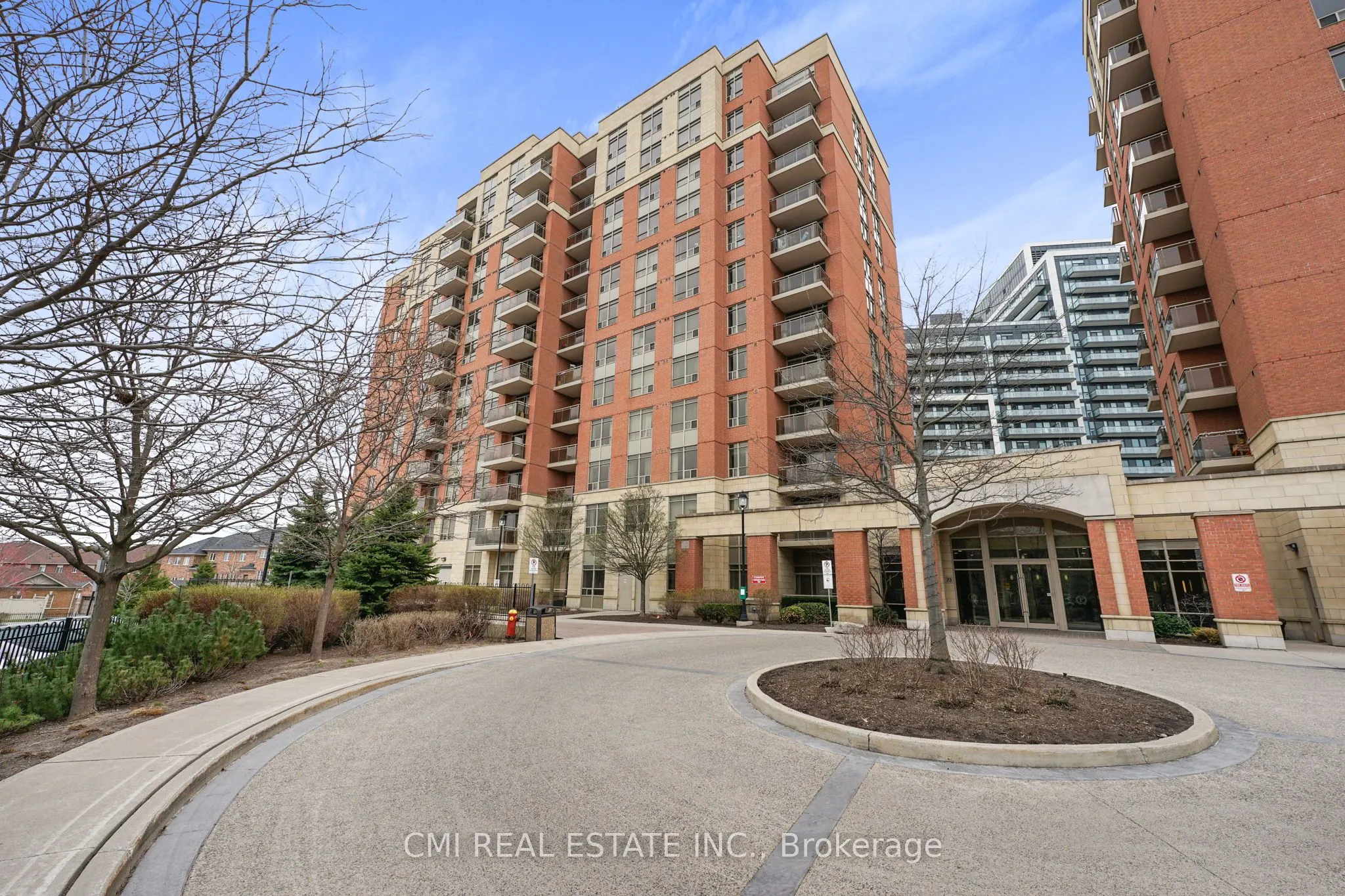 73 King William Crescent, #906