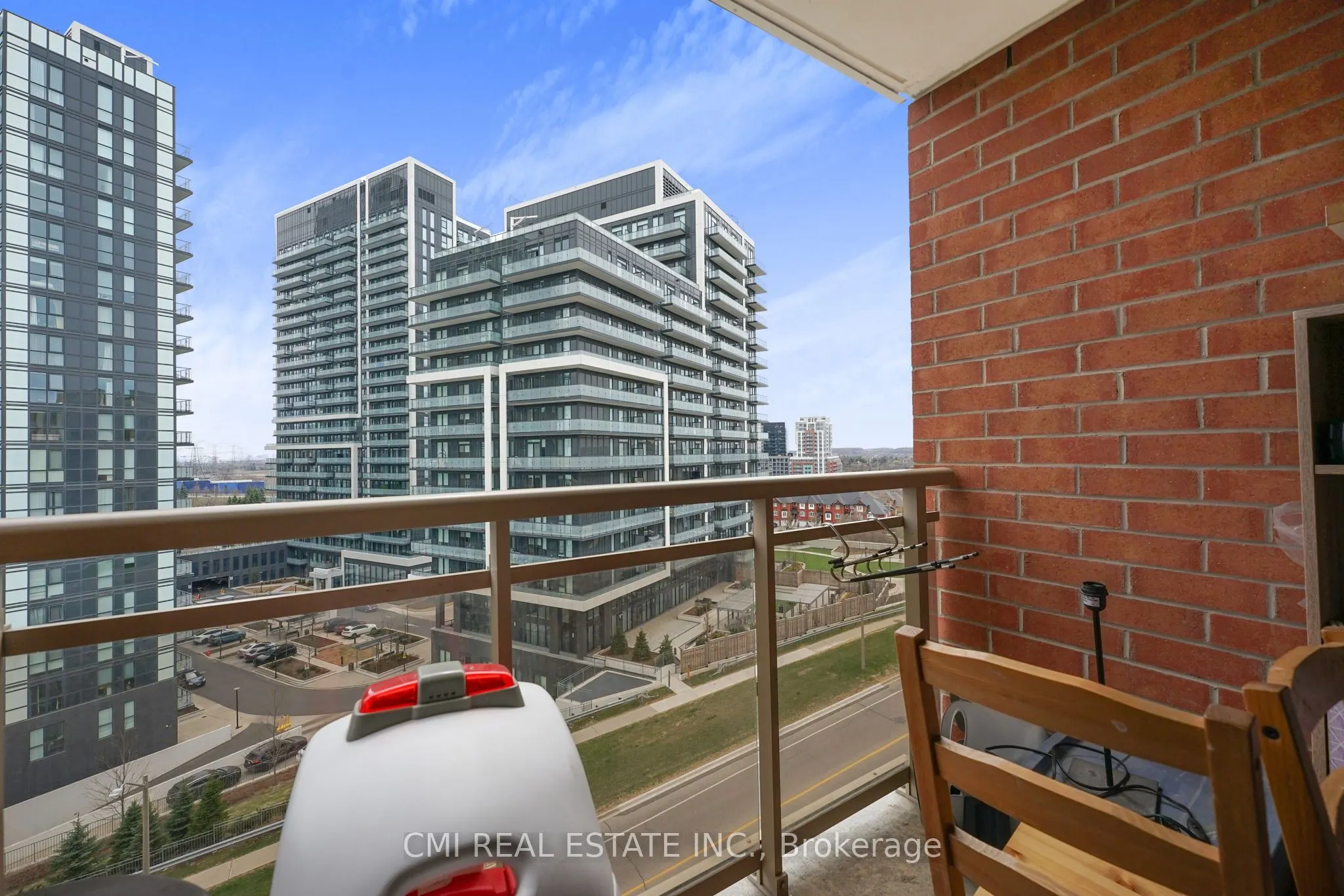 73 King William Crescent, #906