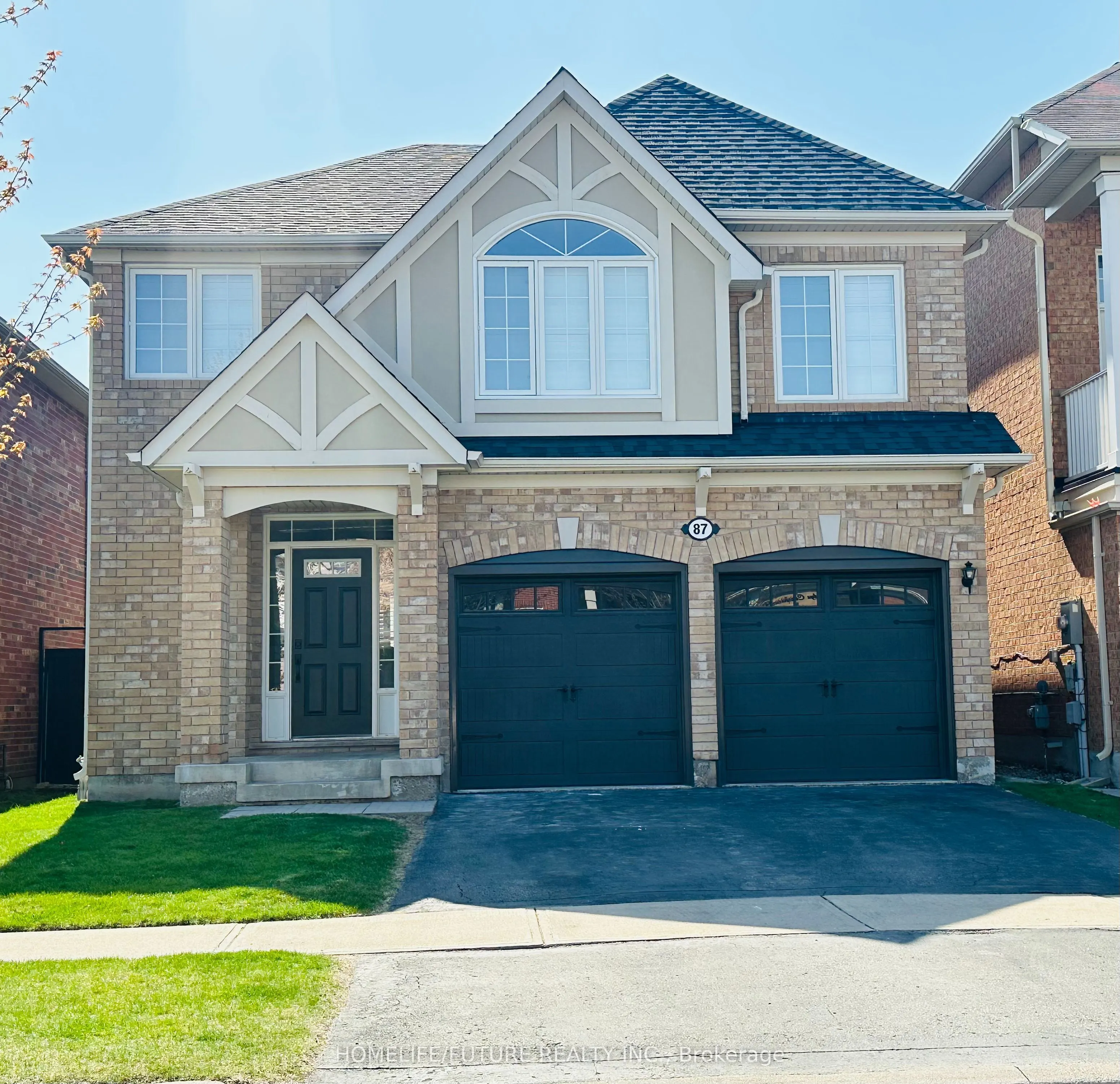 87 Gladys Clarkson Drive, #Bsmt