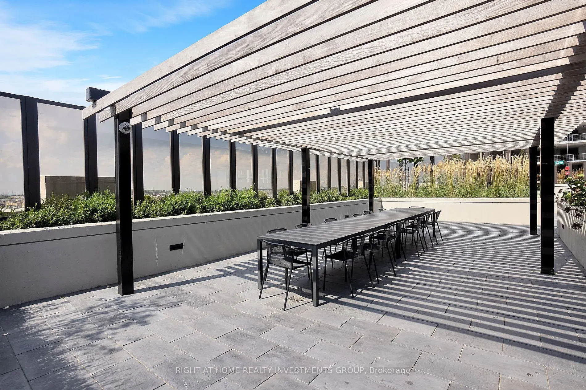 9075 Jane Street, #306