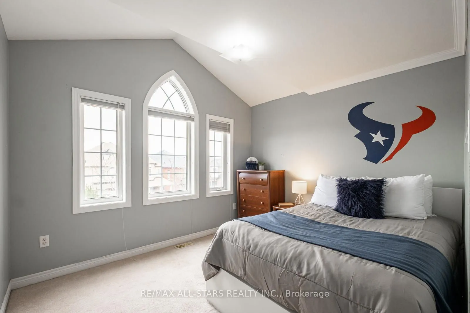 43 Horsedreamer Lane