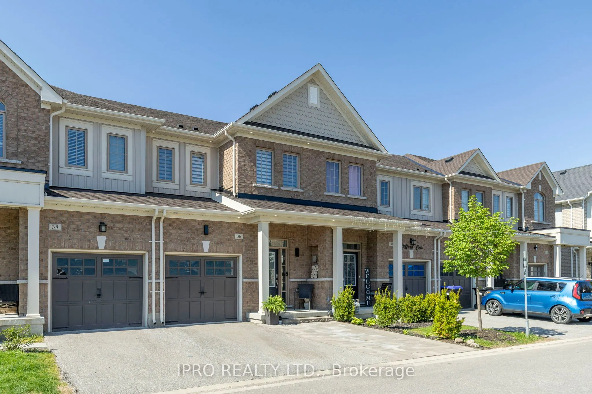 36 Clifford Crescent