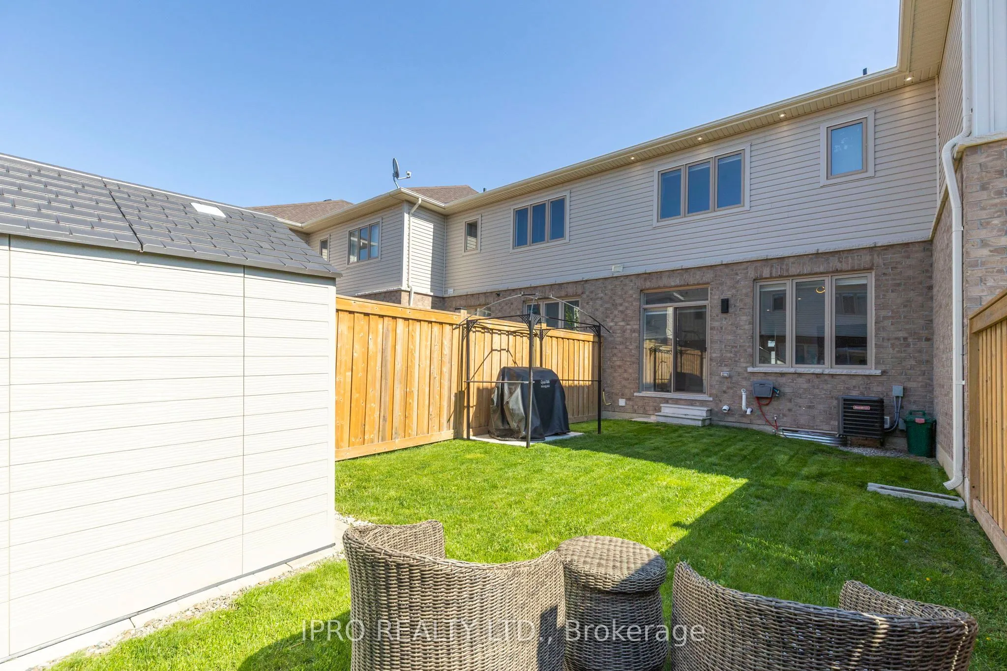 36 Clifford Crescent