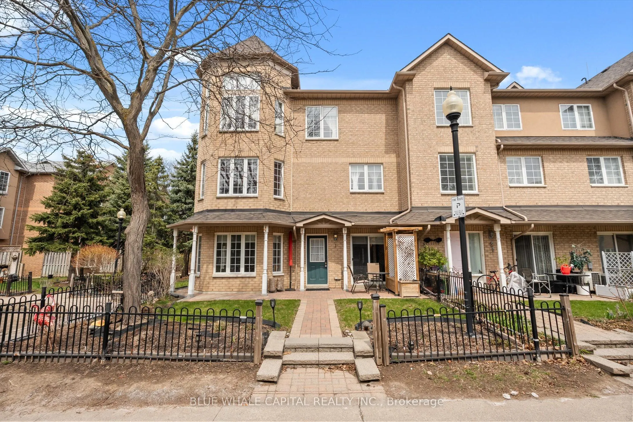 23 St.Moritz Way, #01
