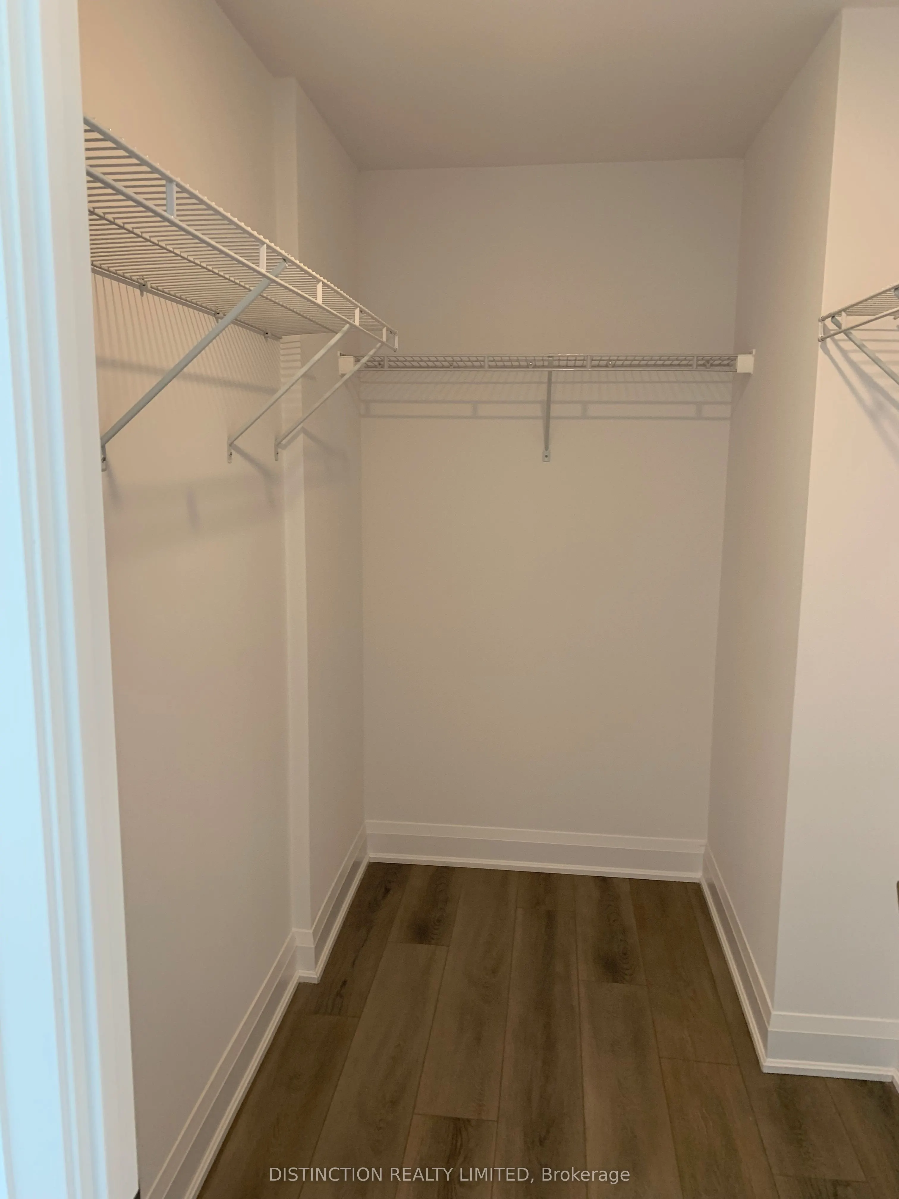 10 Gatineau Drive W, #1005
