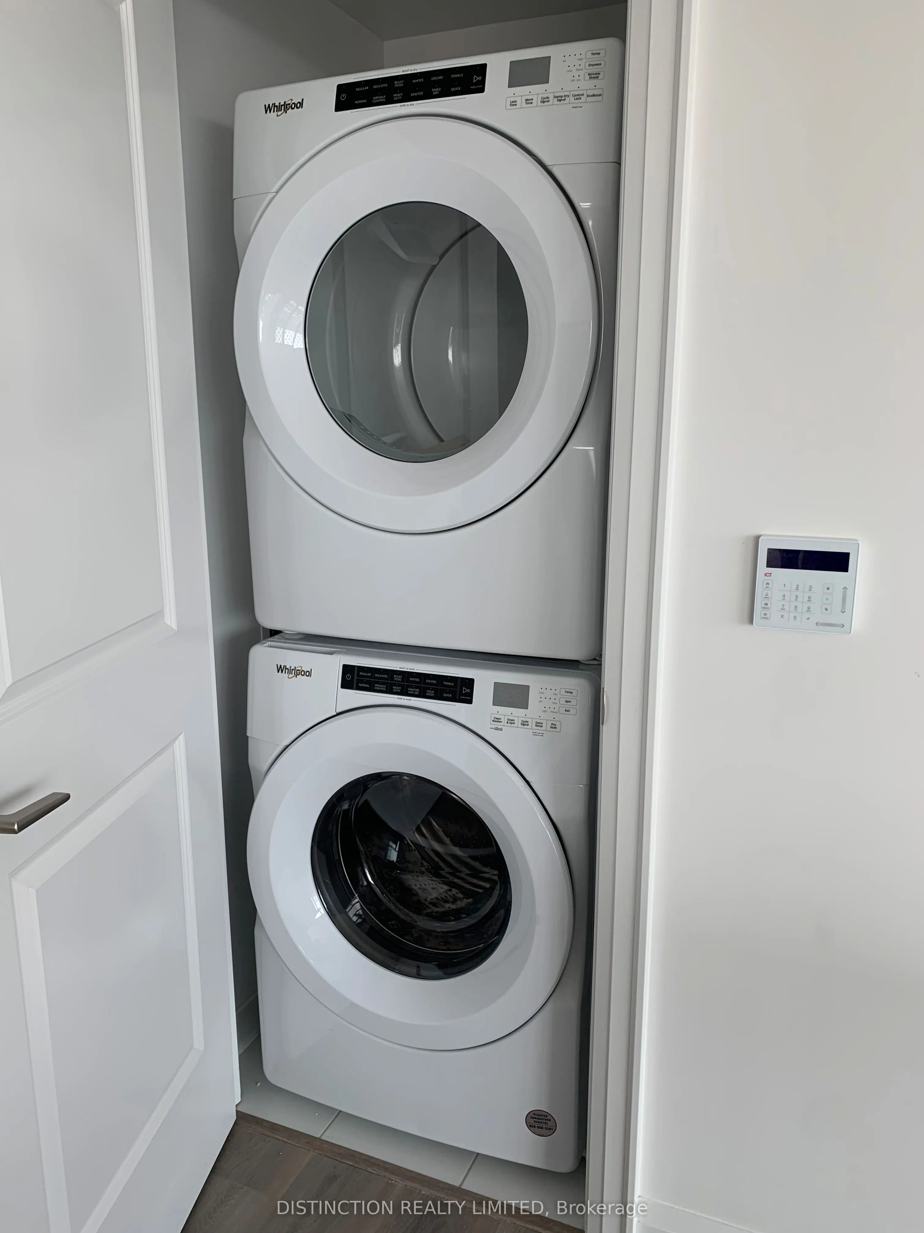10 Gatineau Drive W, #1005
