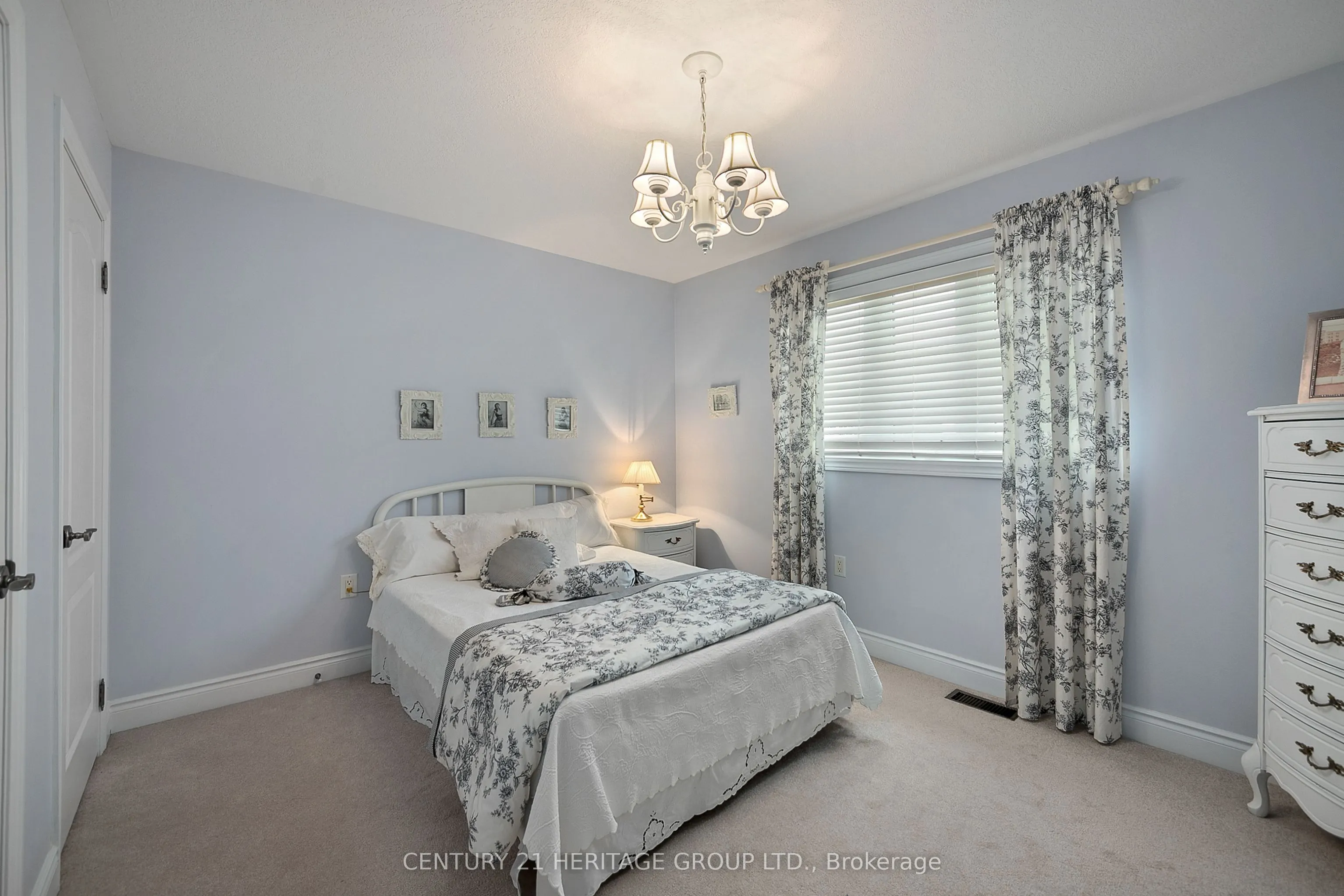 88 Wyman Crescent