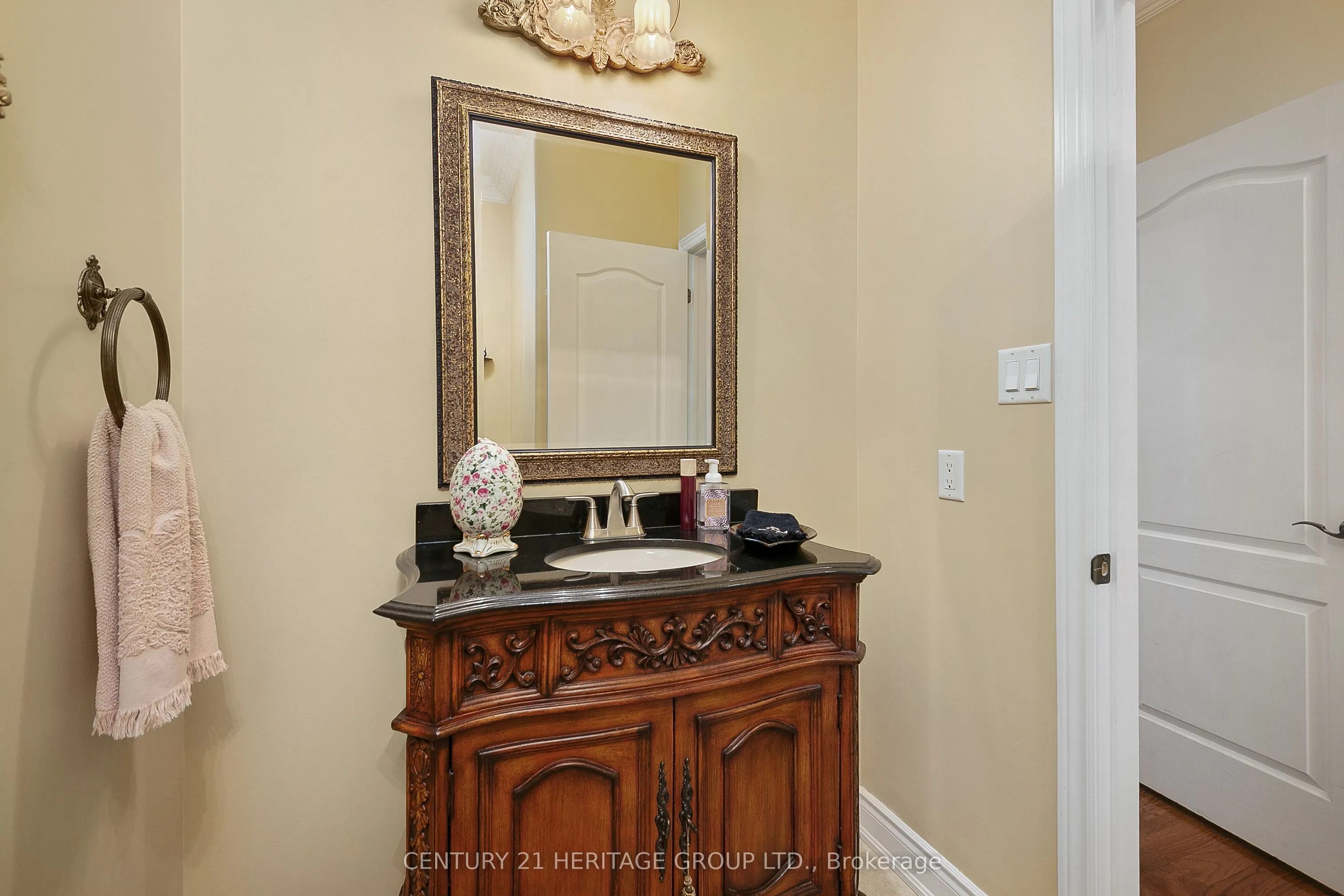 88 Wyman Crescent