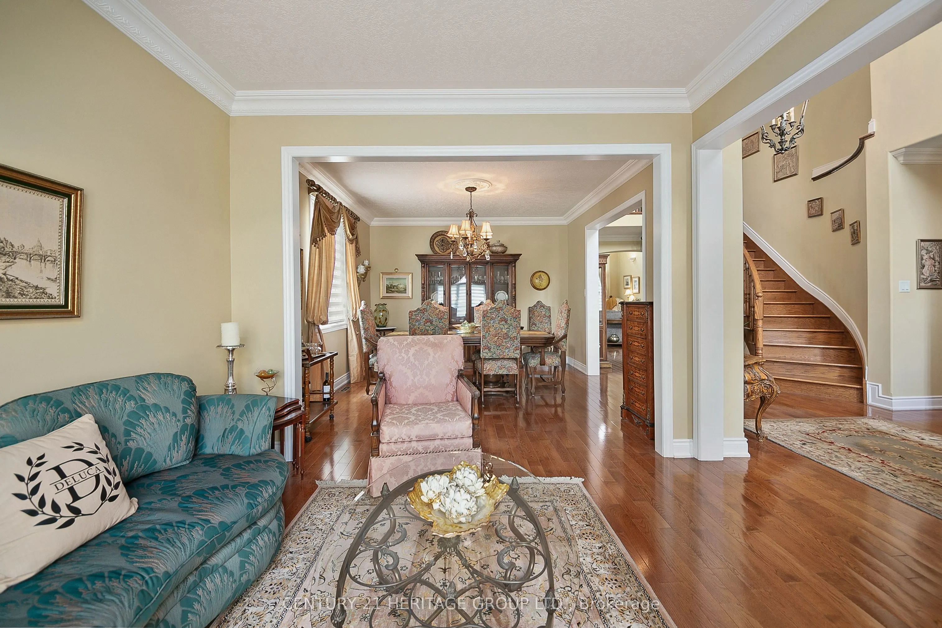 88 Wyman Crescent