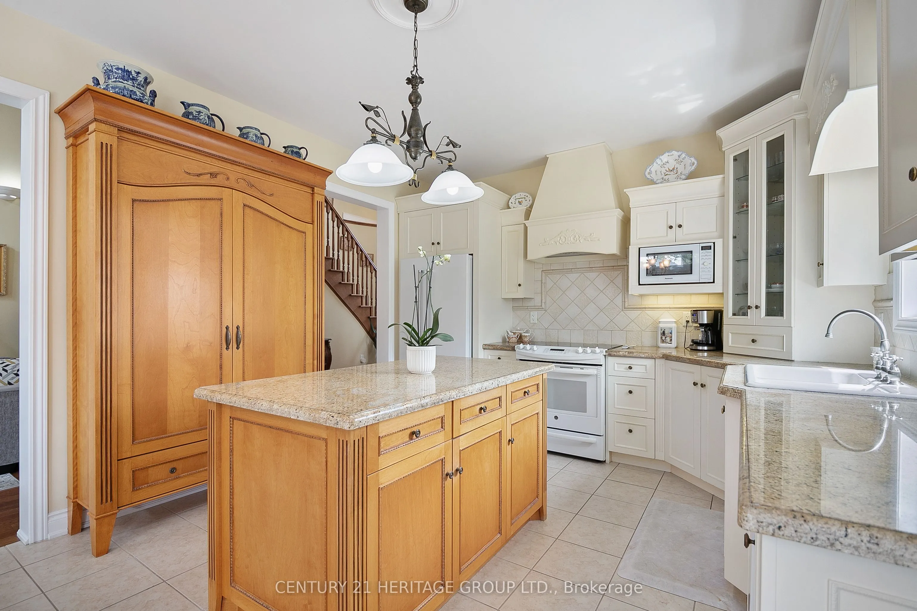 88 Wyman Crescent