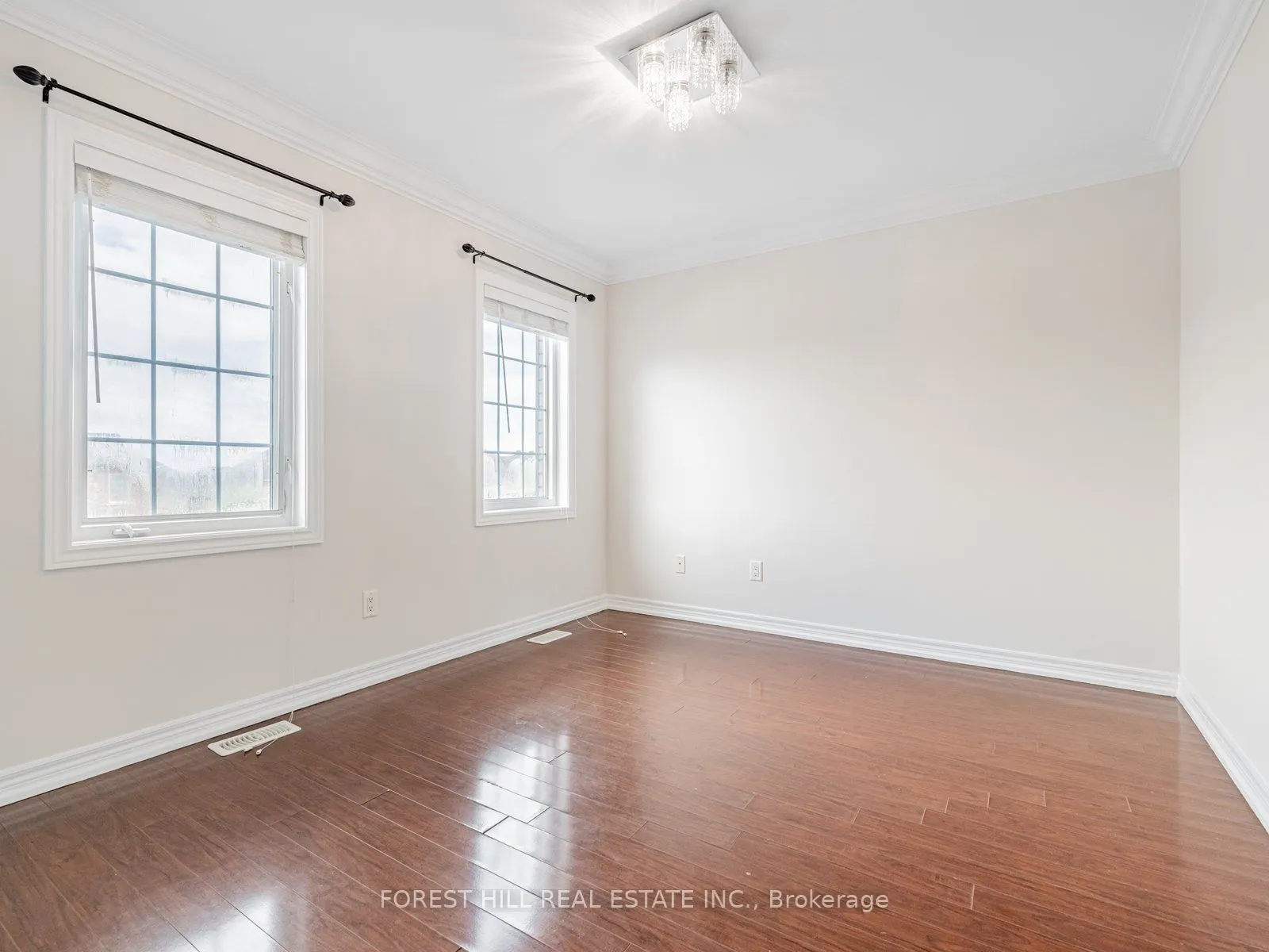 36 Zoran Lane