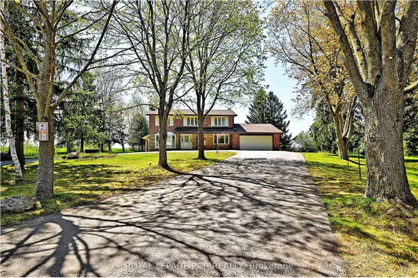 6215 17th Side Road