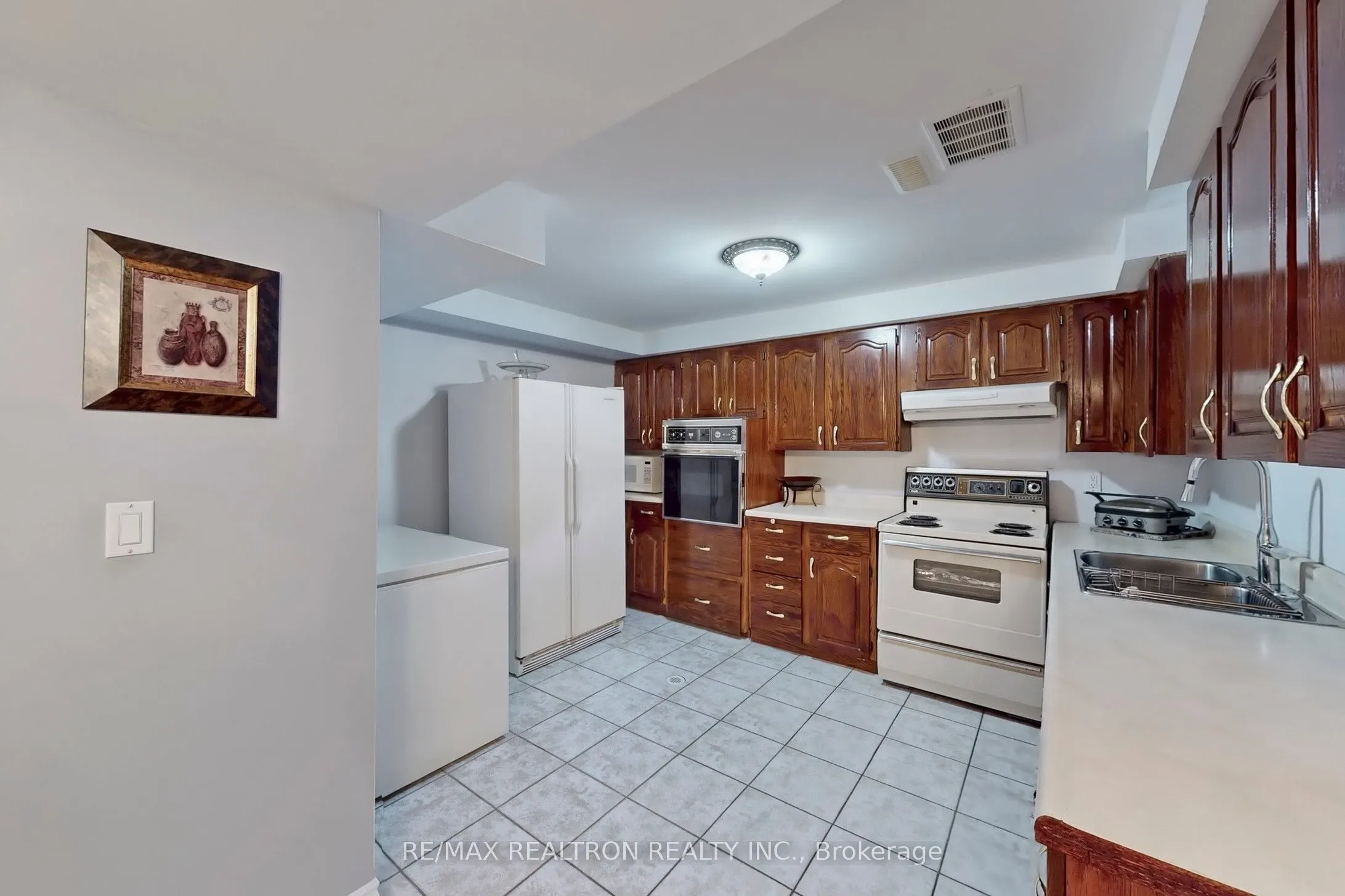 9 Mendocino Drive