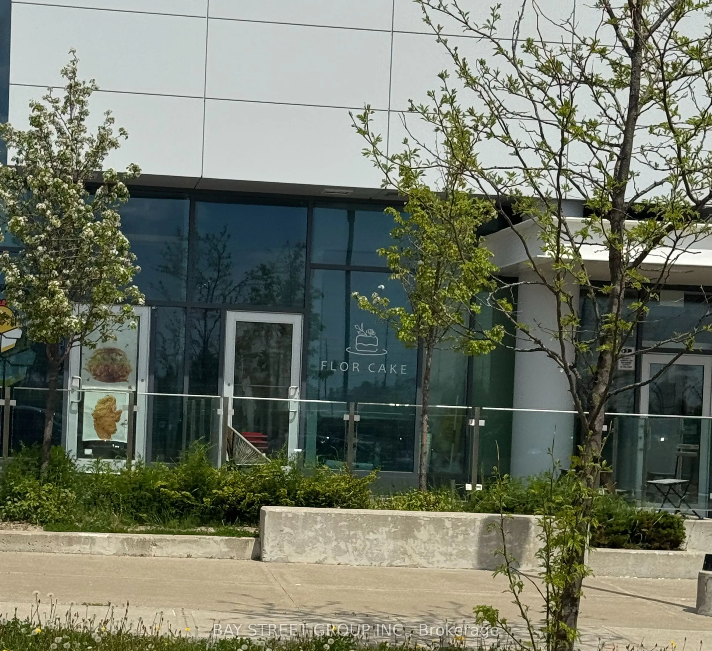 9390 woodbine Avenue, #1CF6
