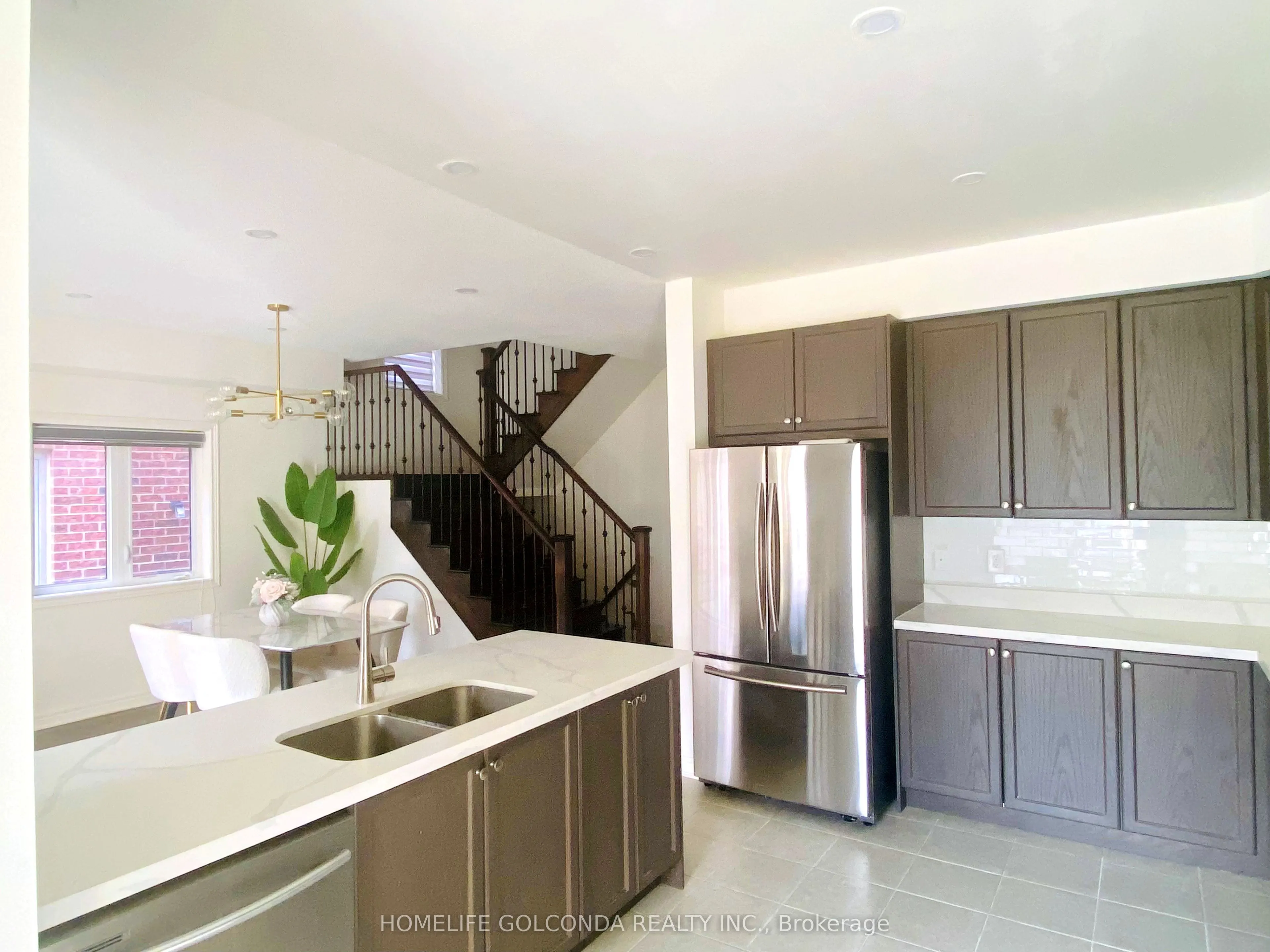 23 Foxberry Road