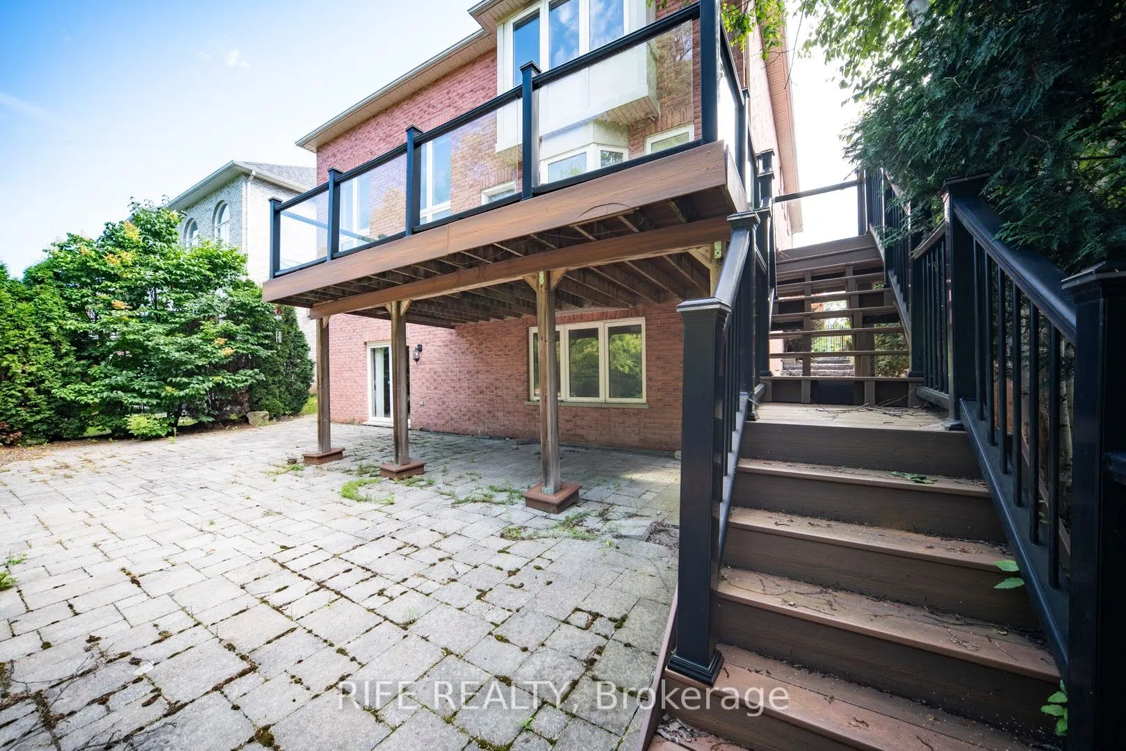 37 Burndenford Crescent