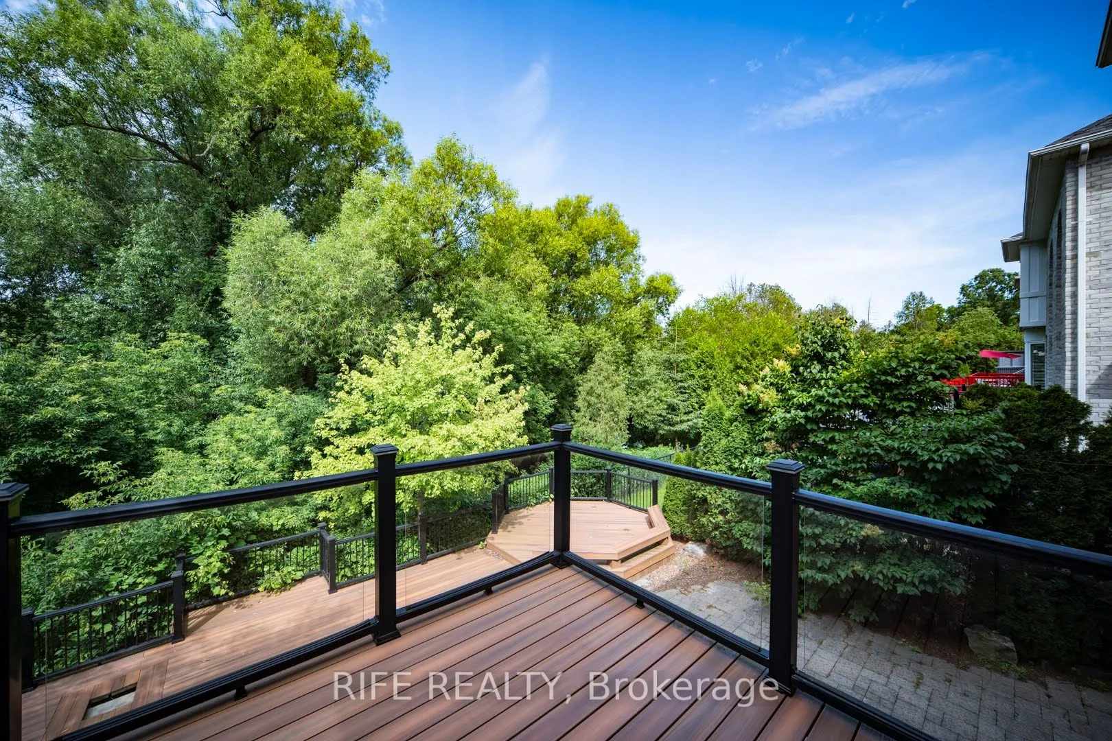 37 Burndenford Crescent