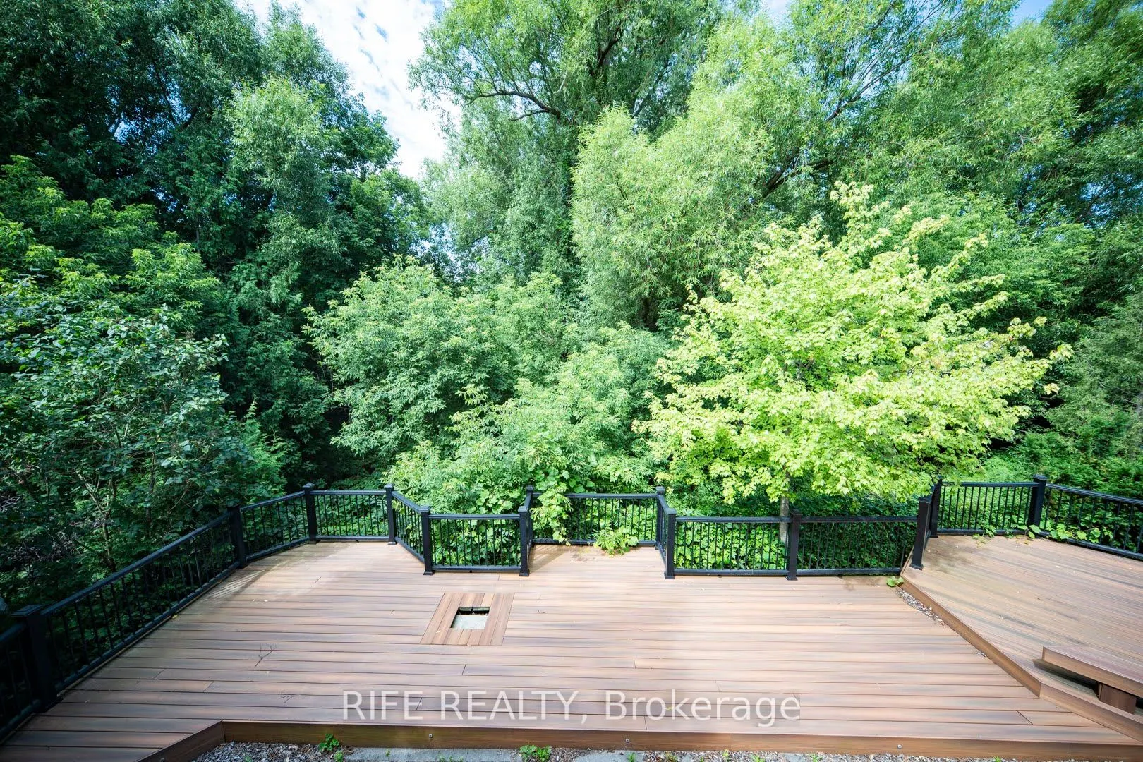 37 Burndenford Crescent