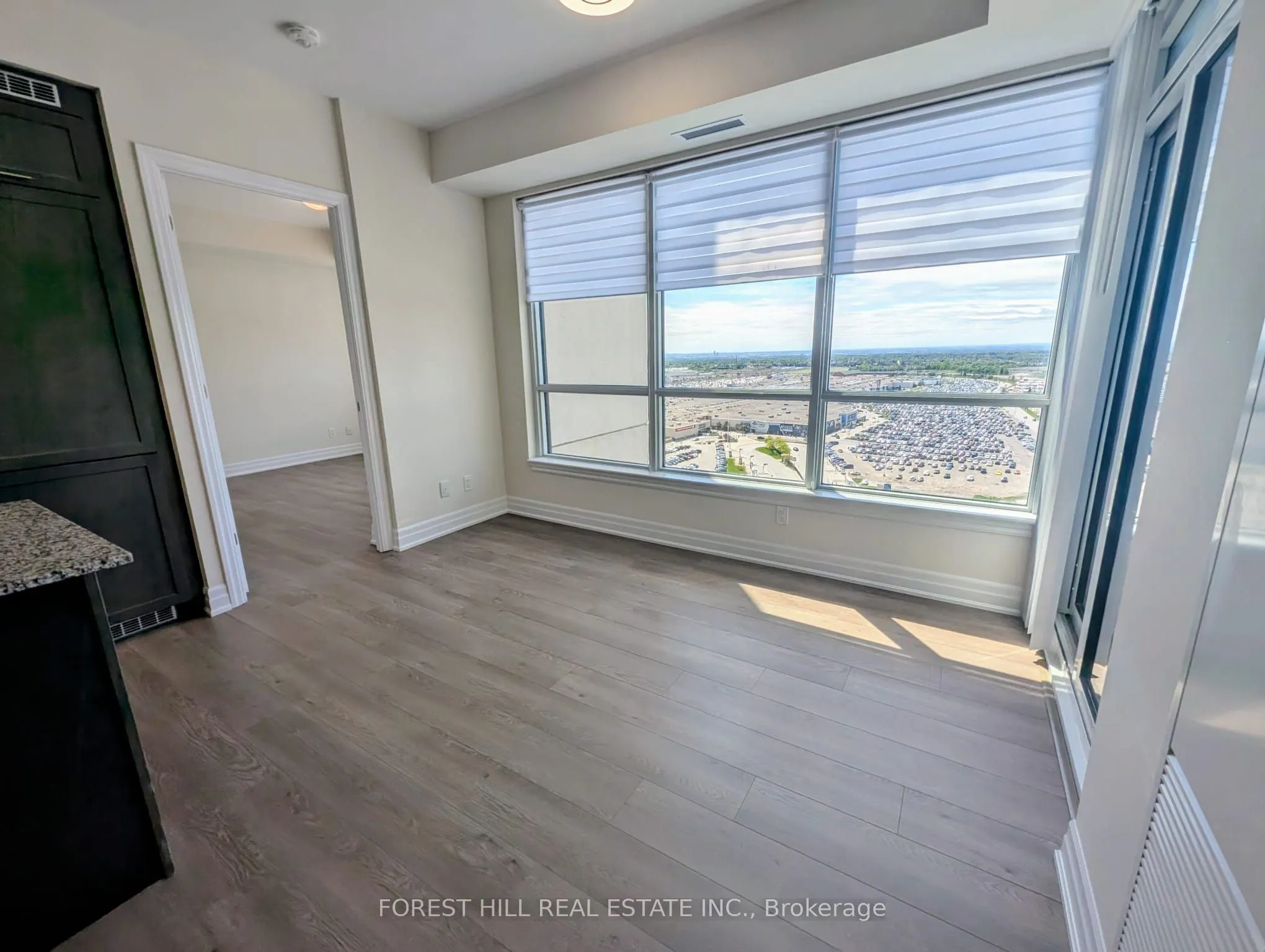 9075 Jane Street #1909