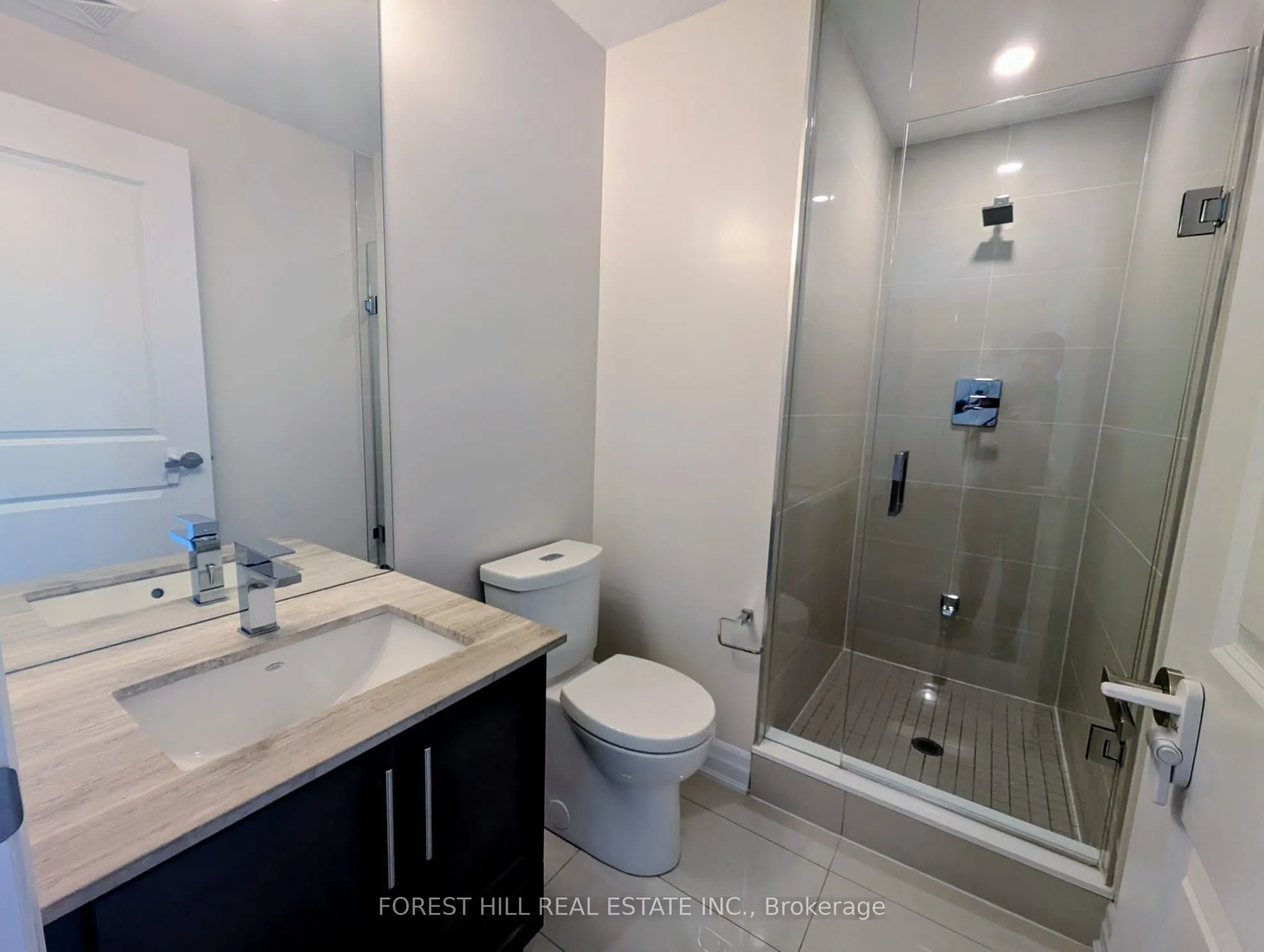 9075 Jane Street #1909