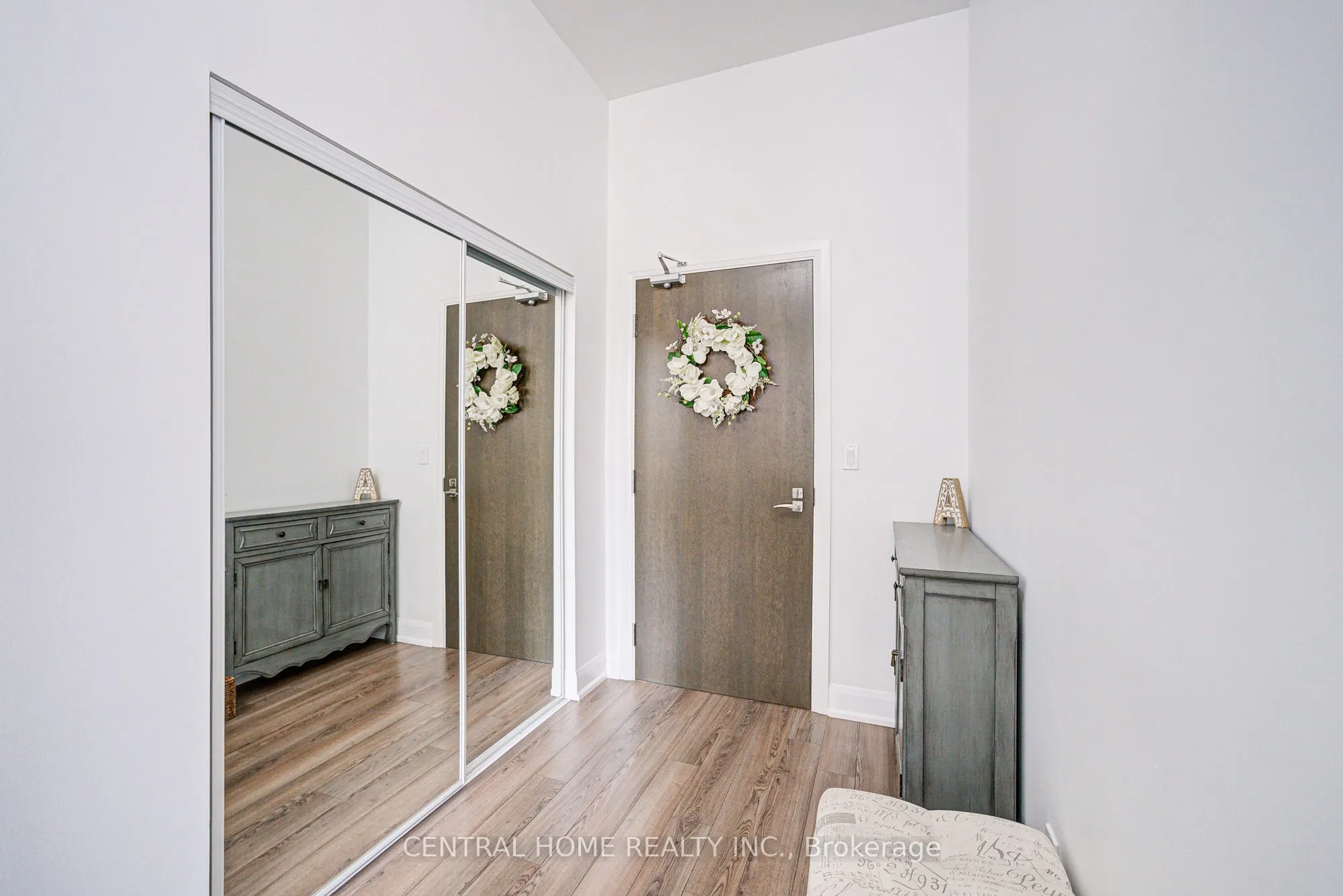 2910 Highway 7 Road, #210
