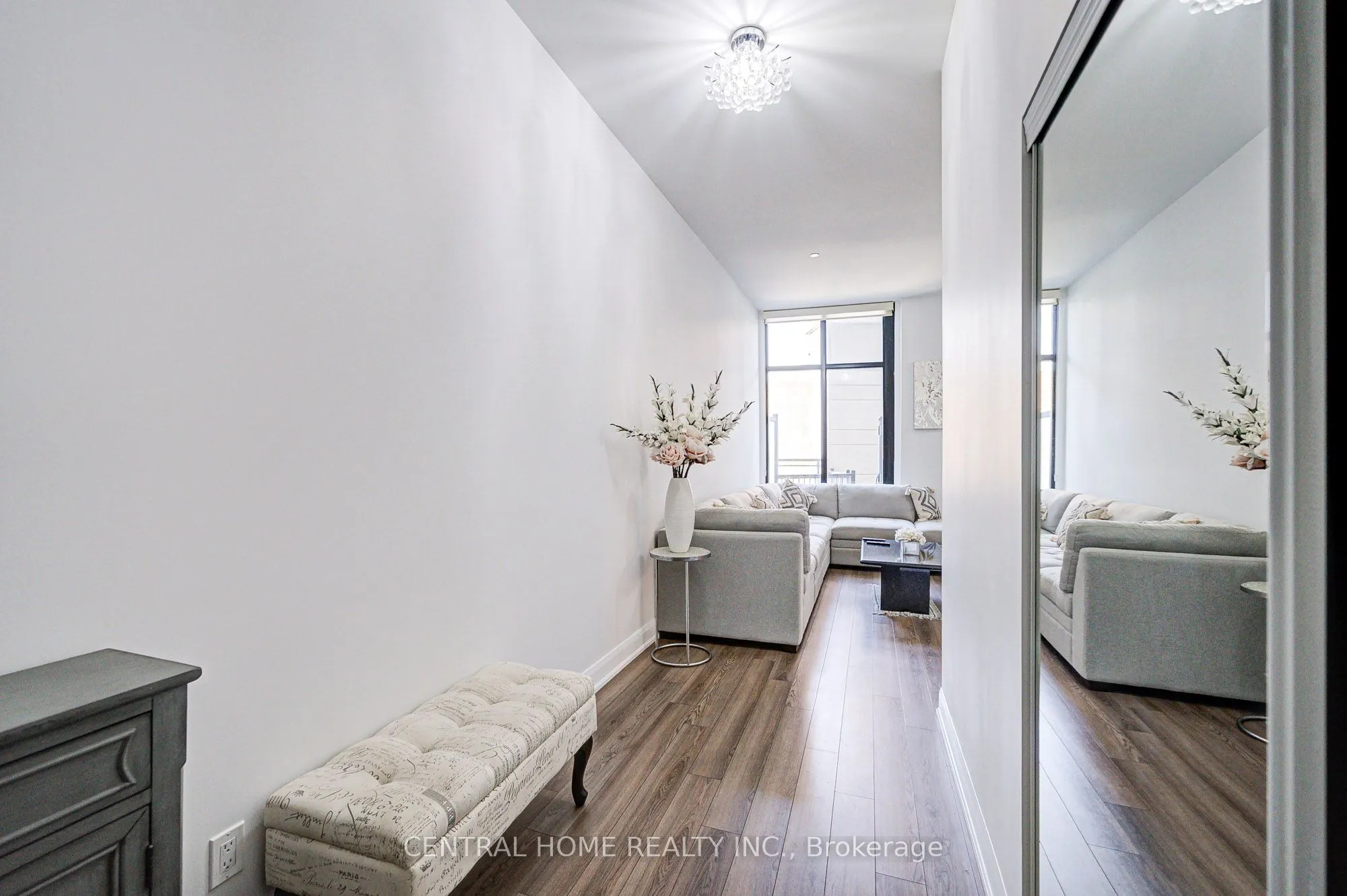 2910 Highway 7 Road, #210