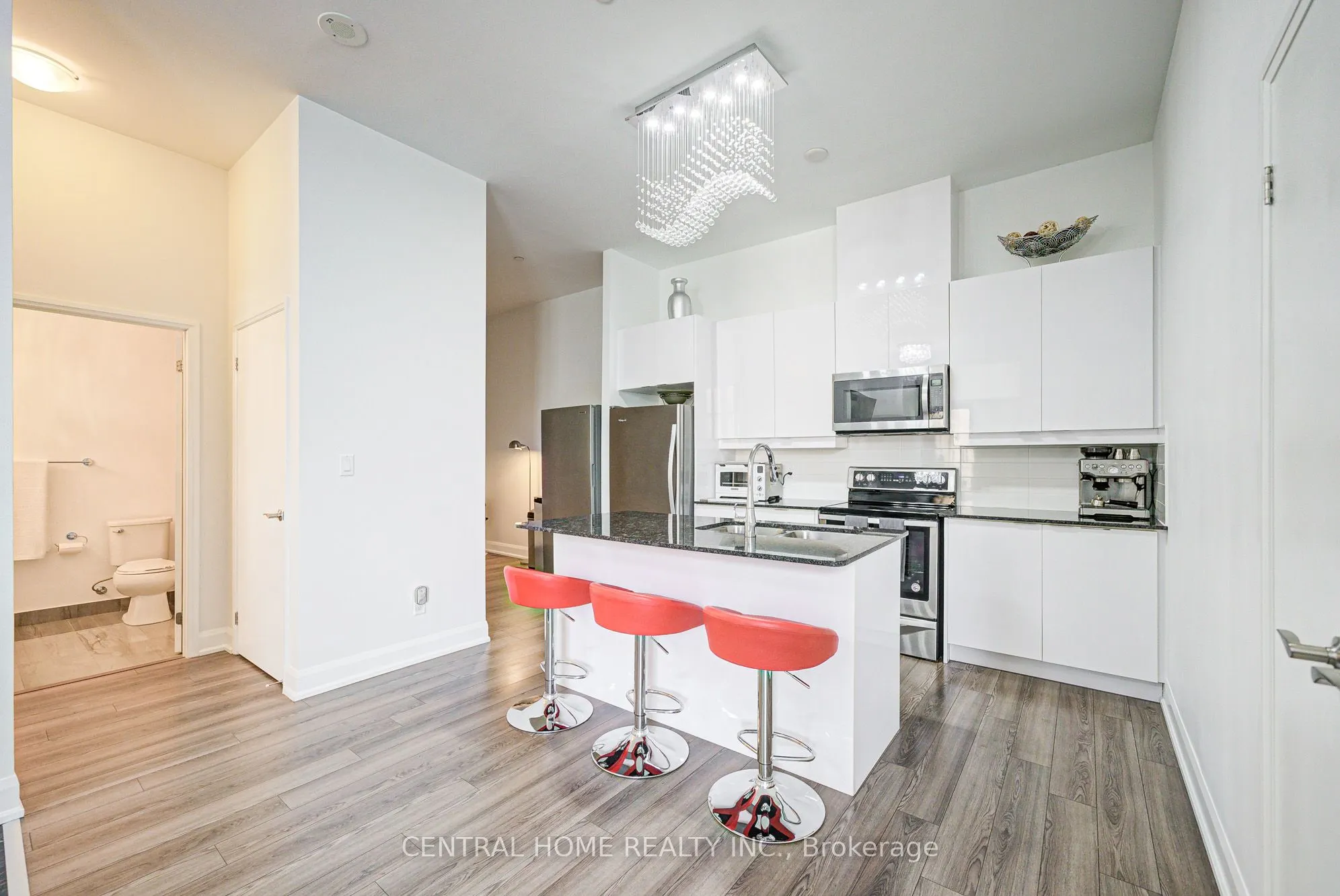 2910 Highway 7 Road, #210