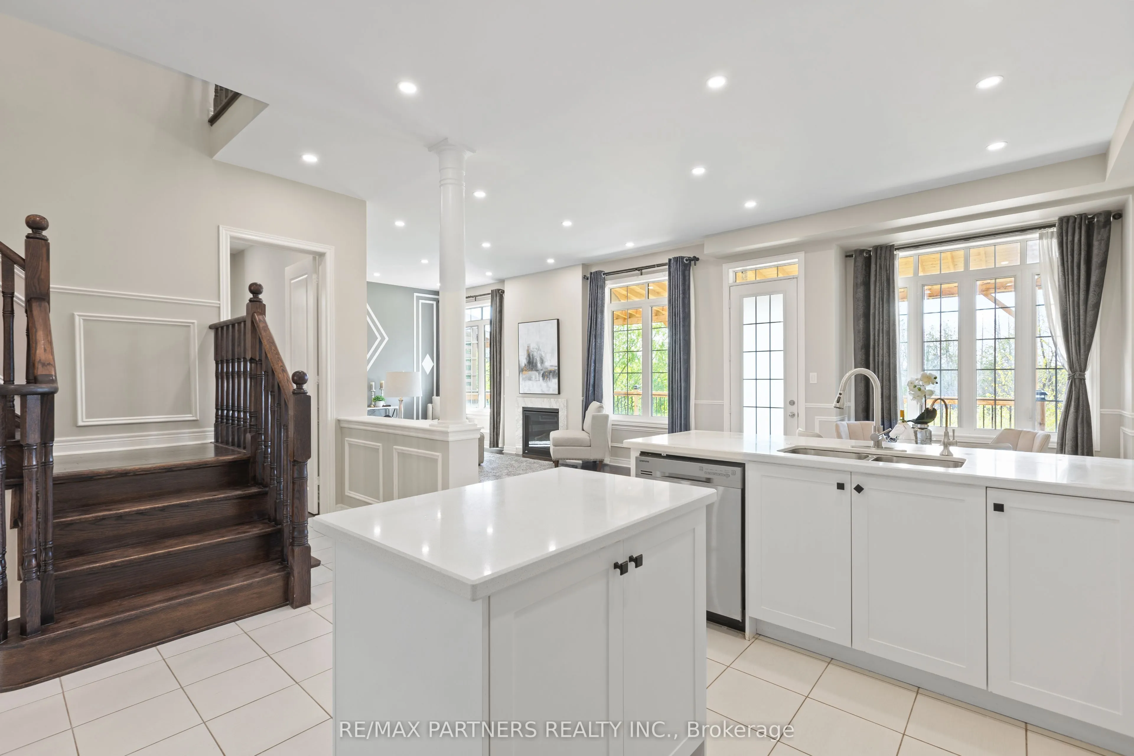 283 Baker Hill Boulevard