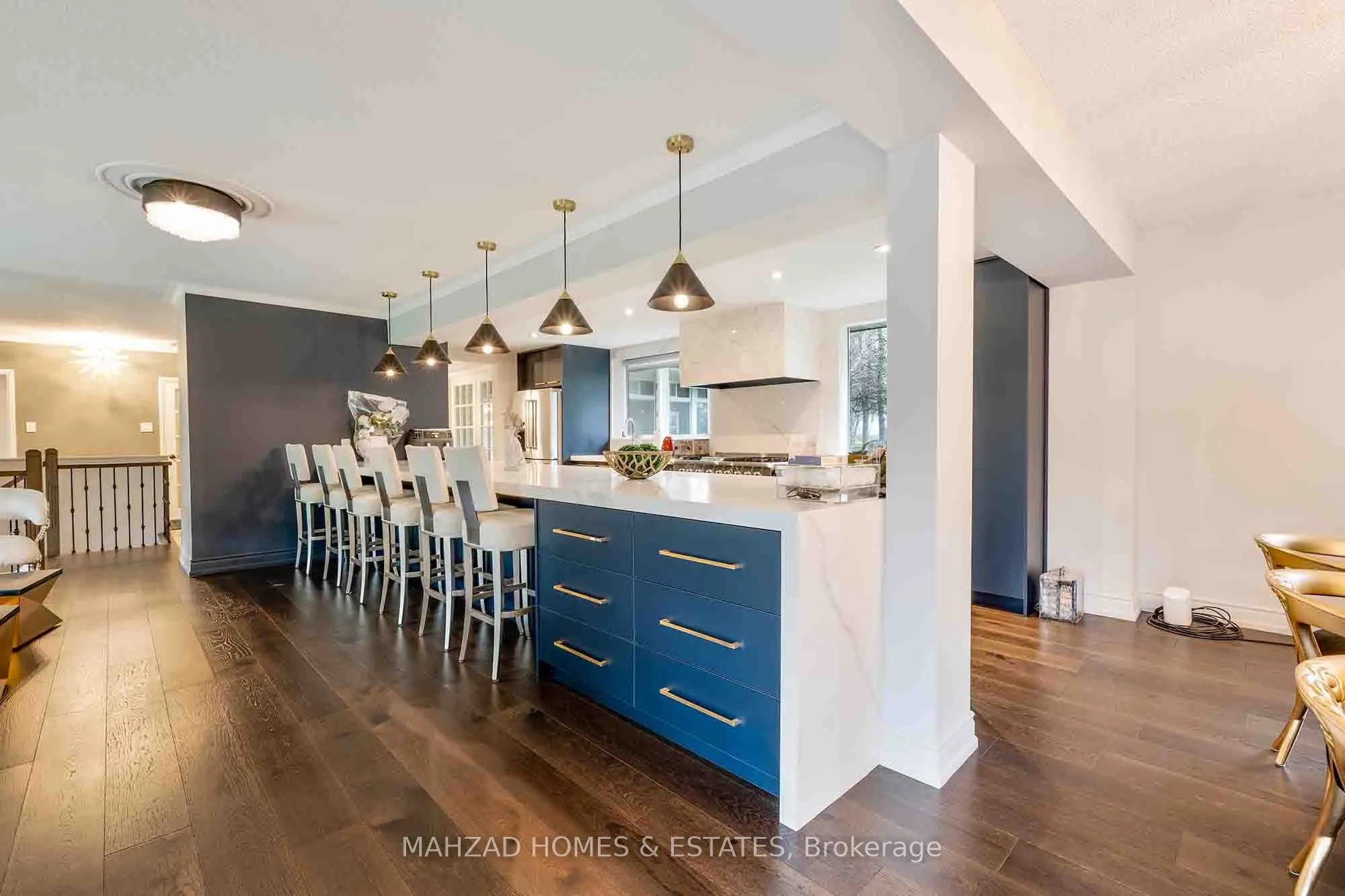32 Maryvale Crescent