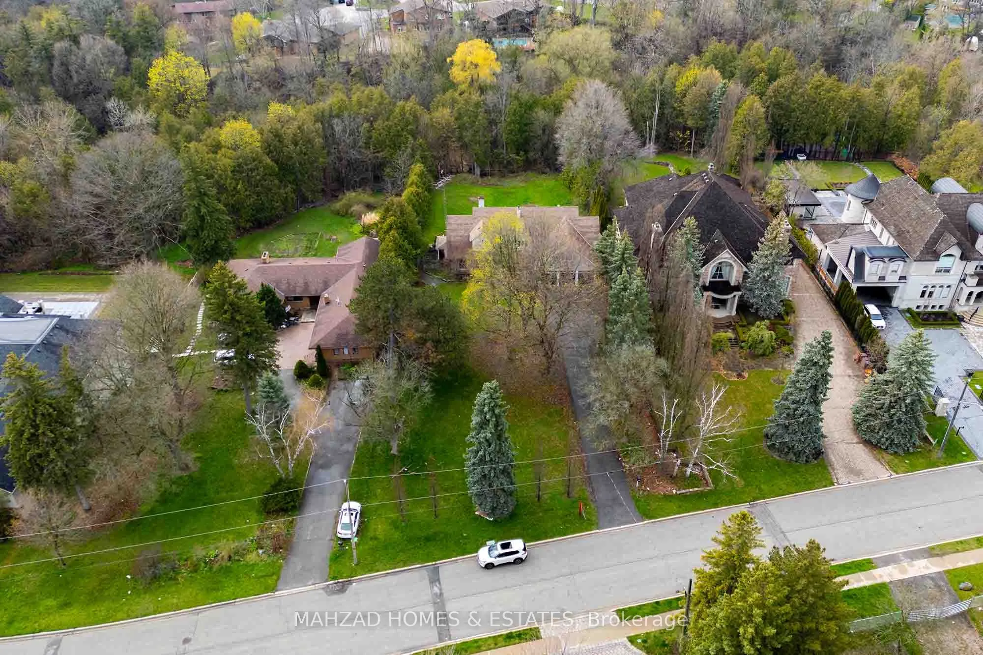 32 Maryvale Crescent