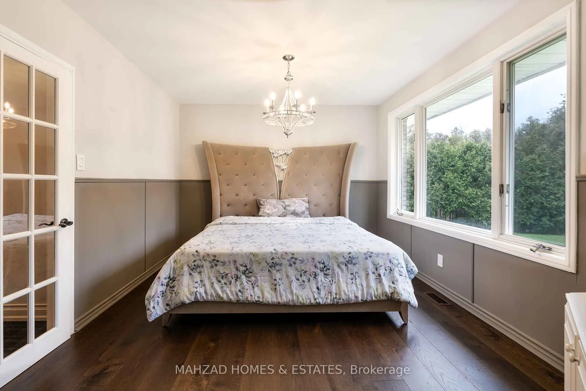 32 Maryvale Crescent