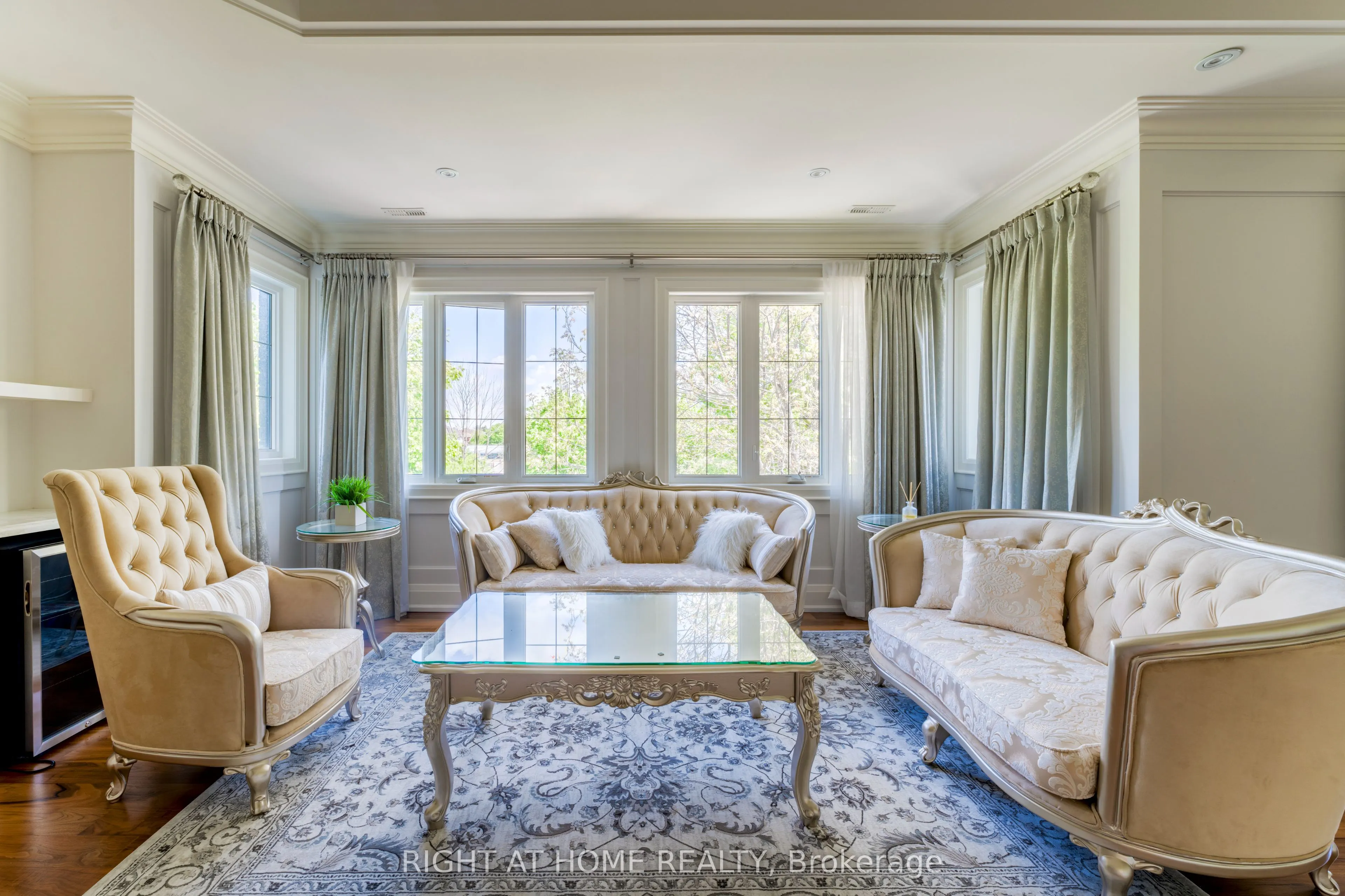 3 Claridge Drive