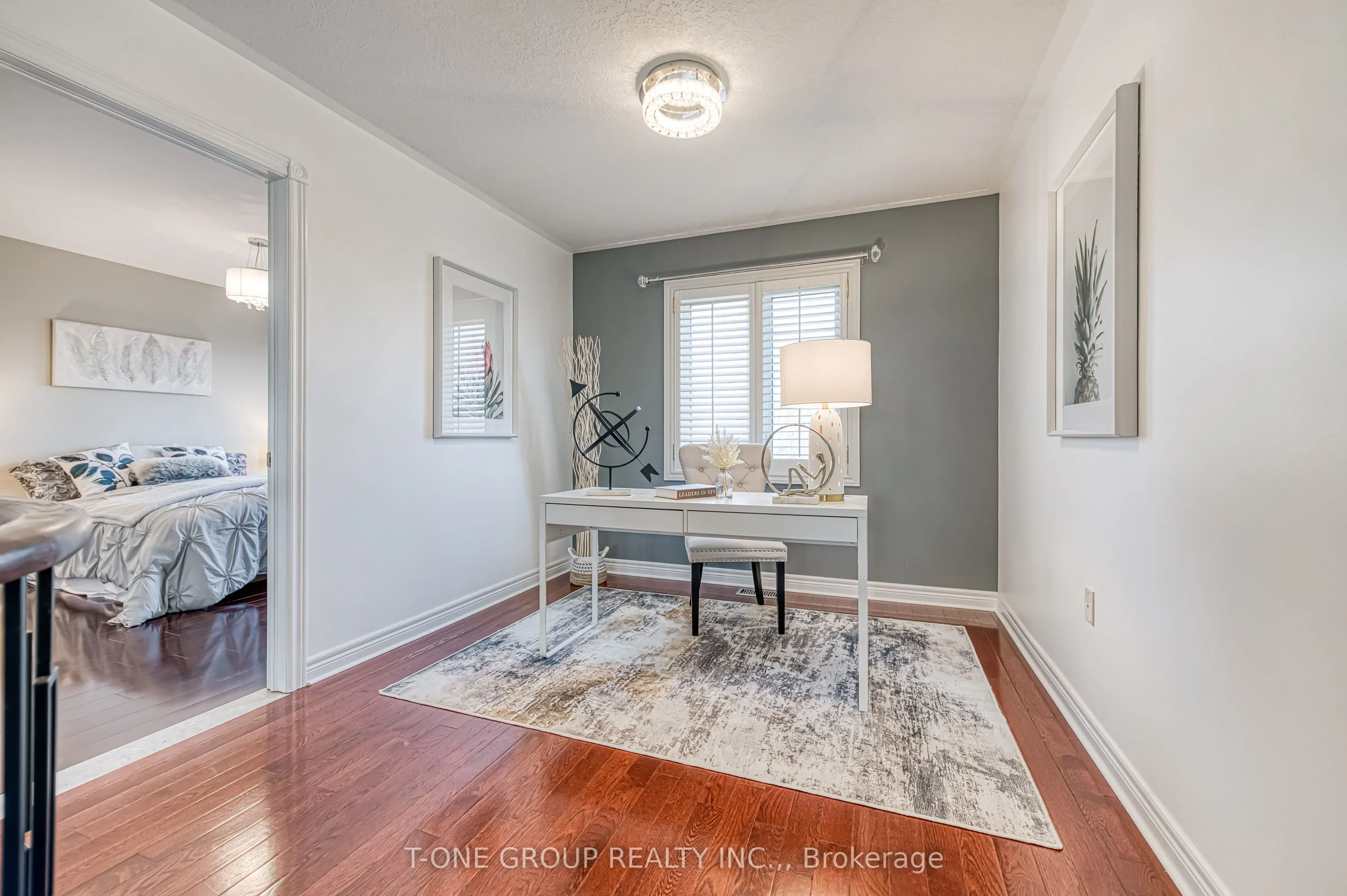 11 Saint Avenue