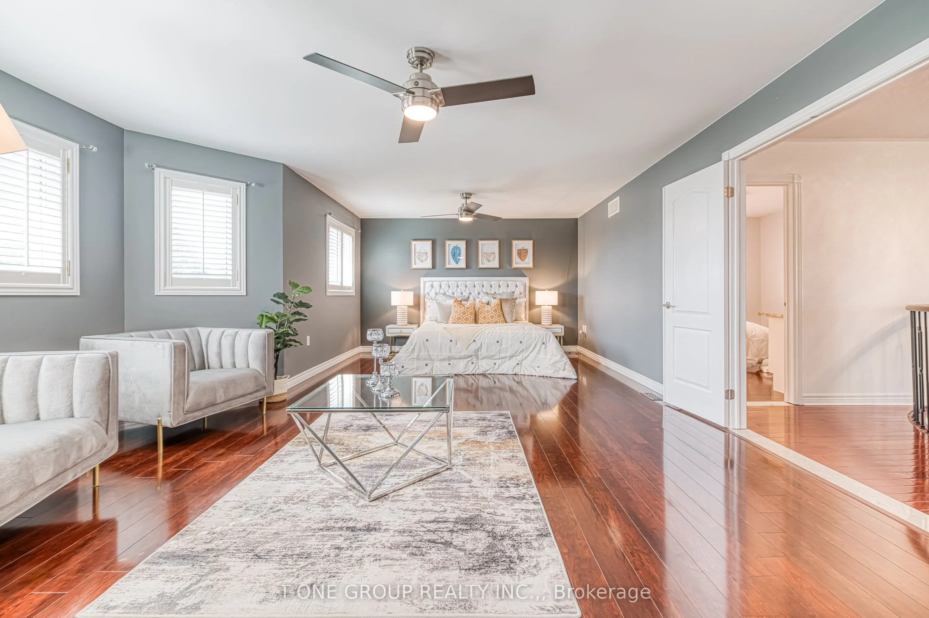 11 Saint Avenue