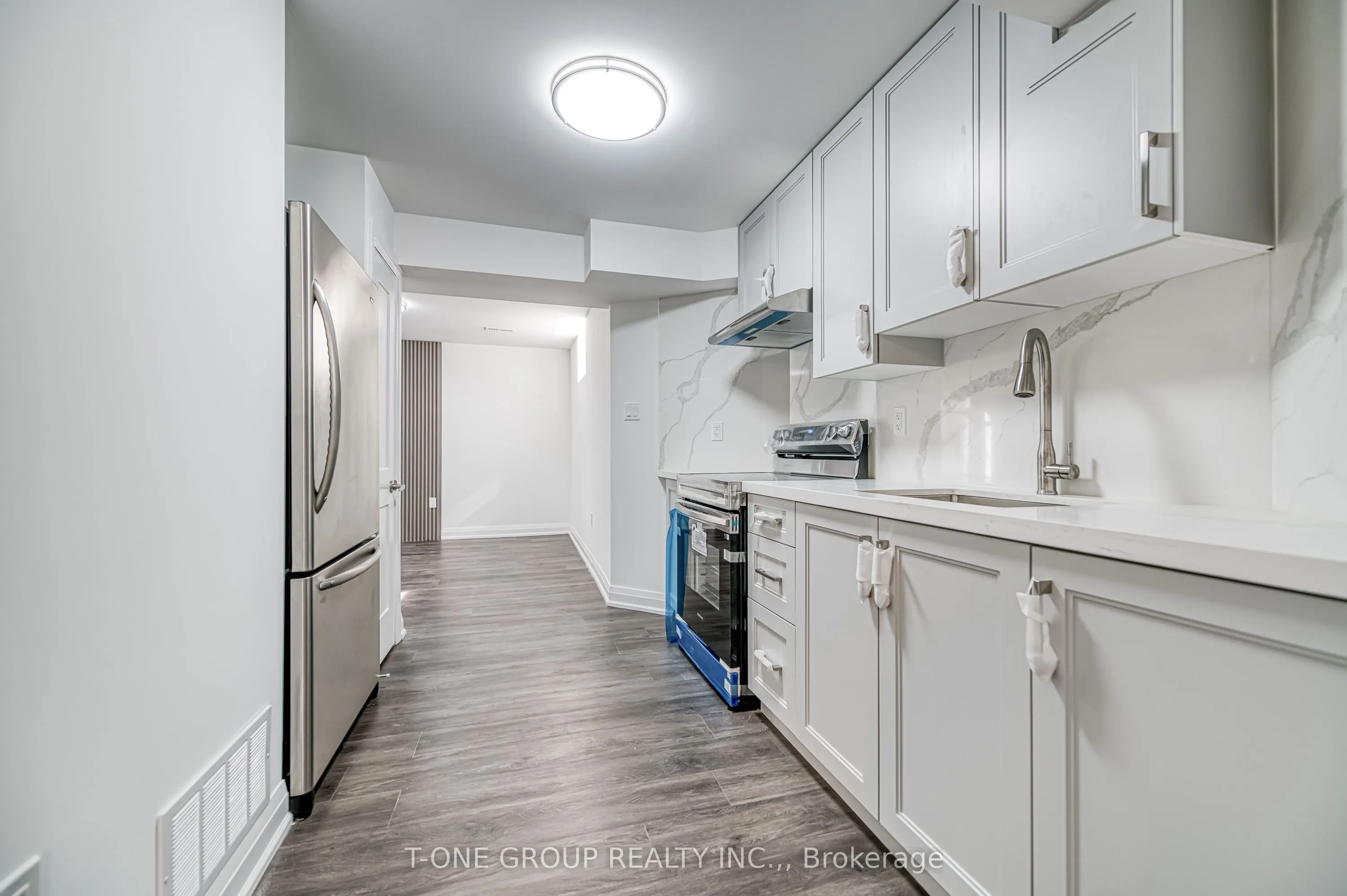 11 Saint Avenue