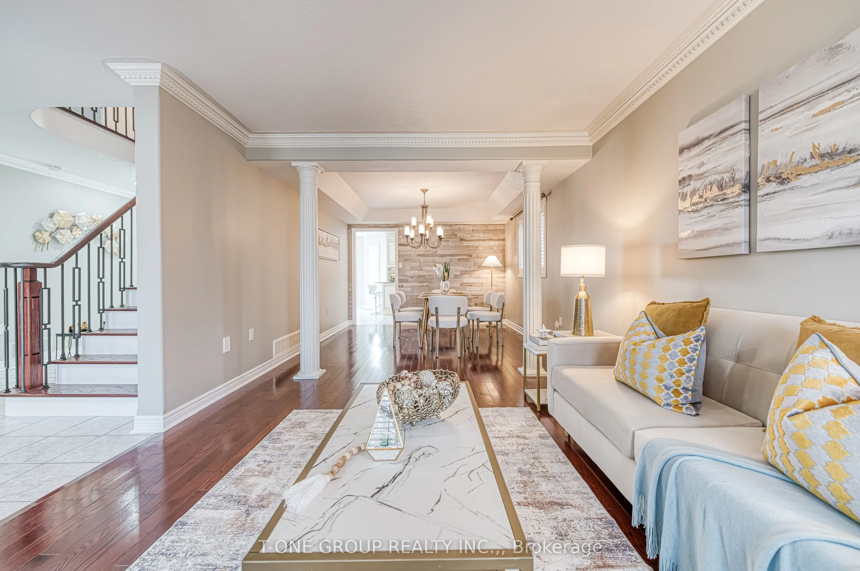 11 Saint Avenue
