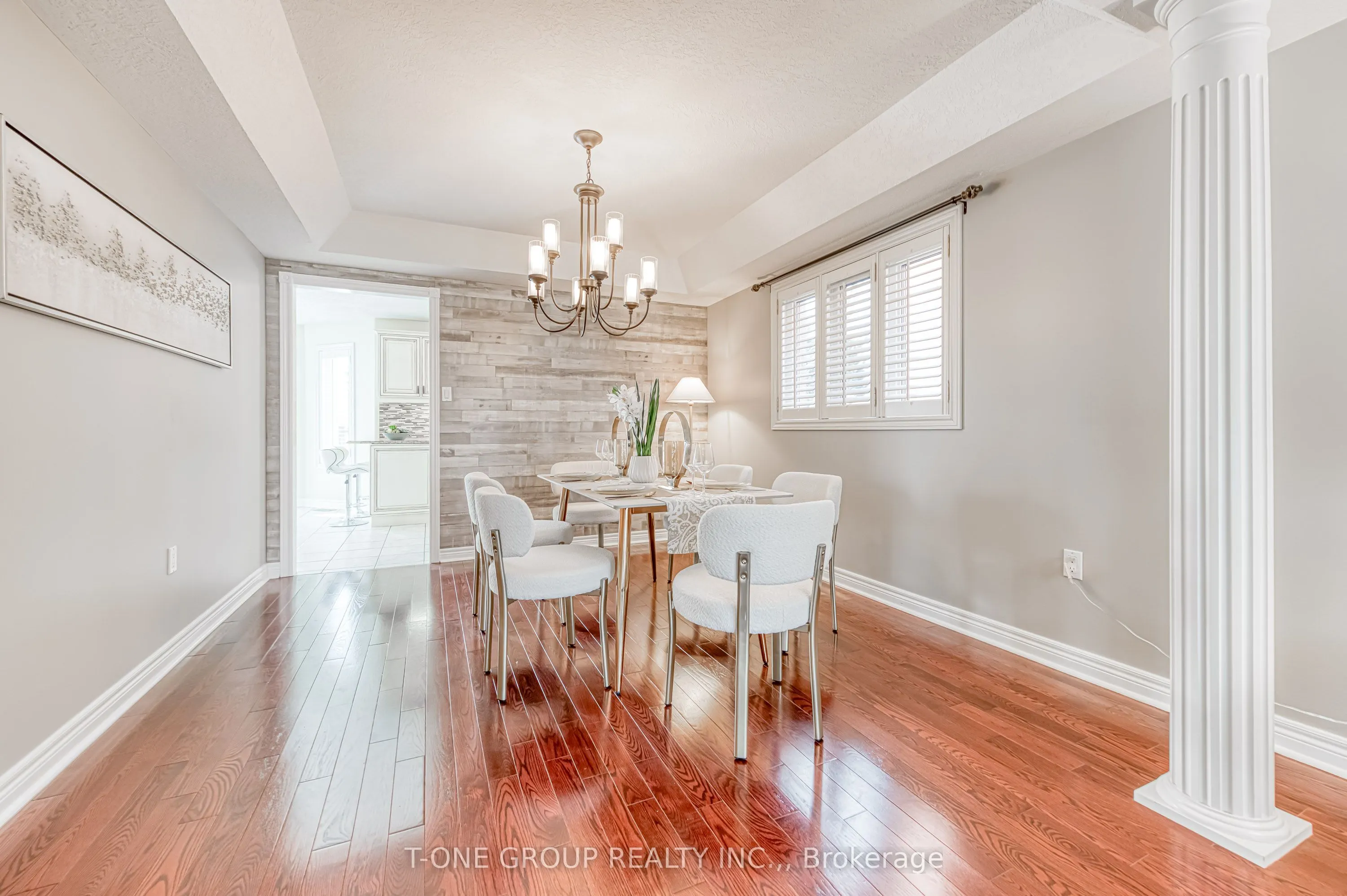 11 Saint Avenue