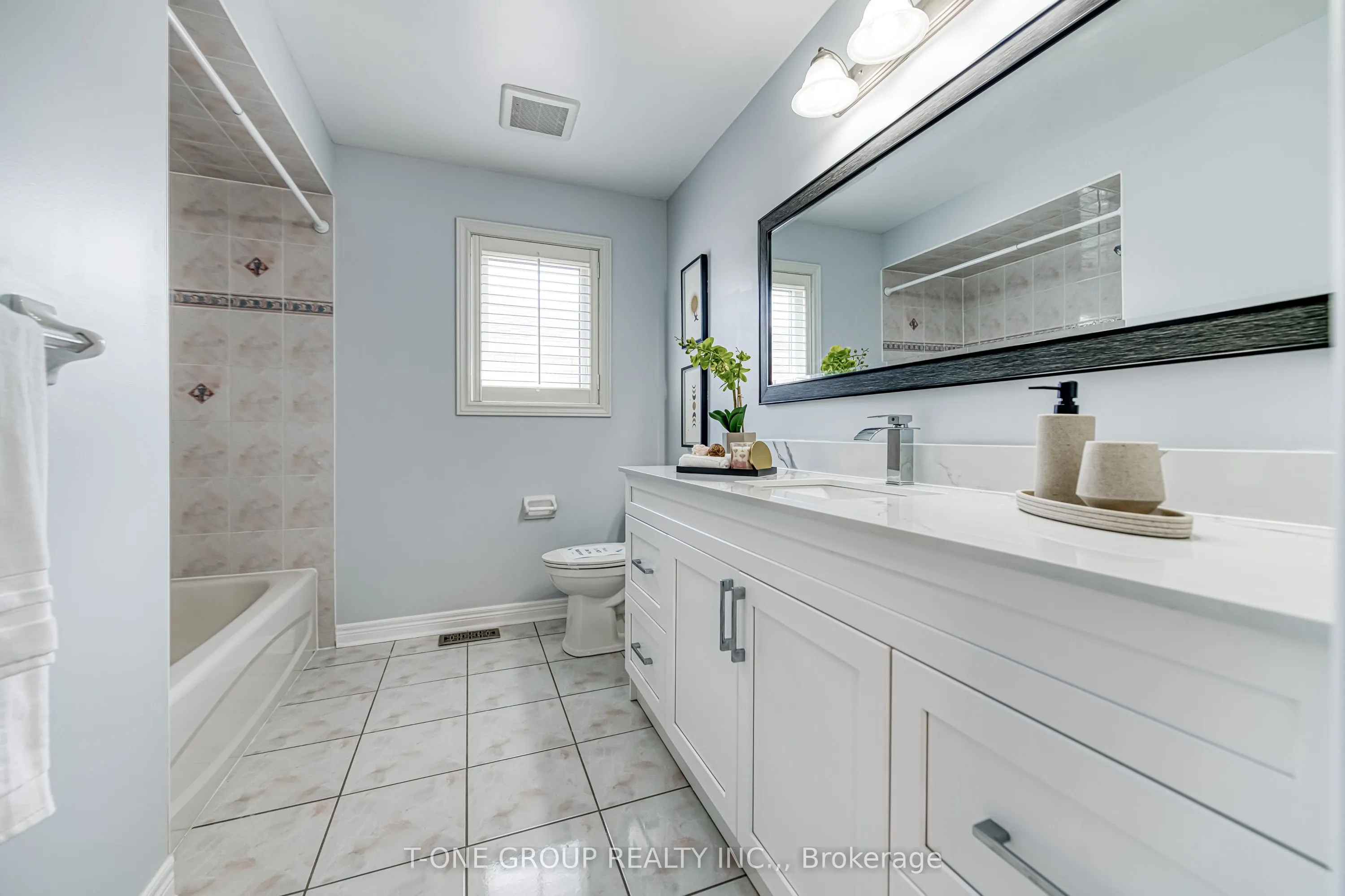 11 Saint Avenue
