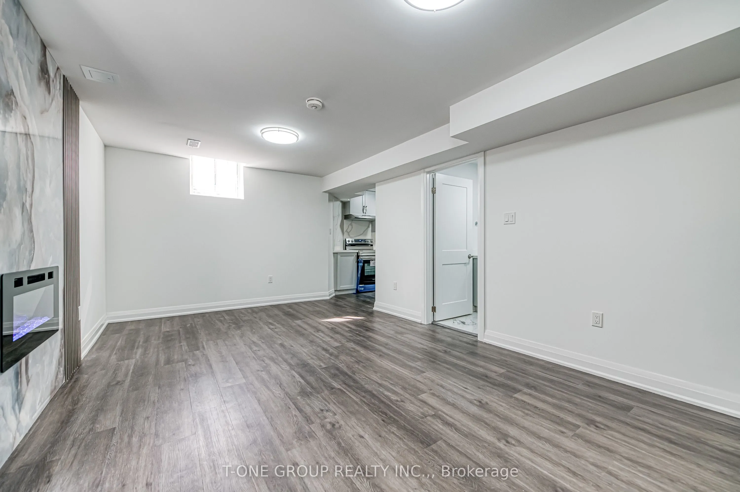 11 Saint Avenue