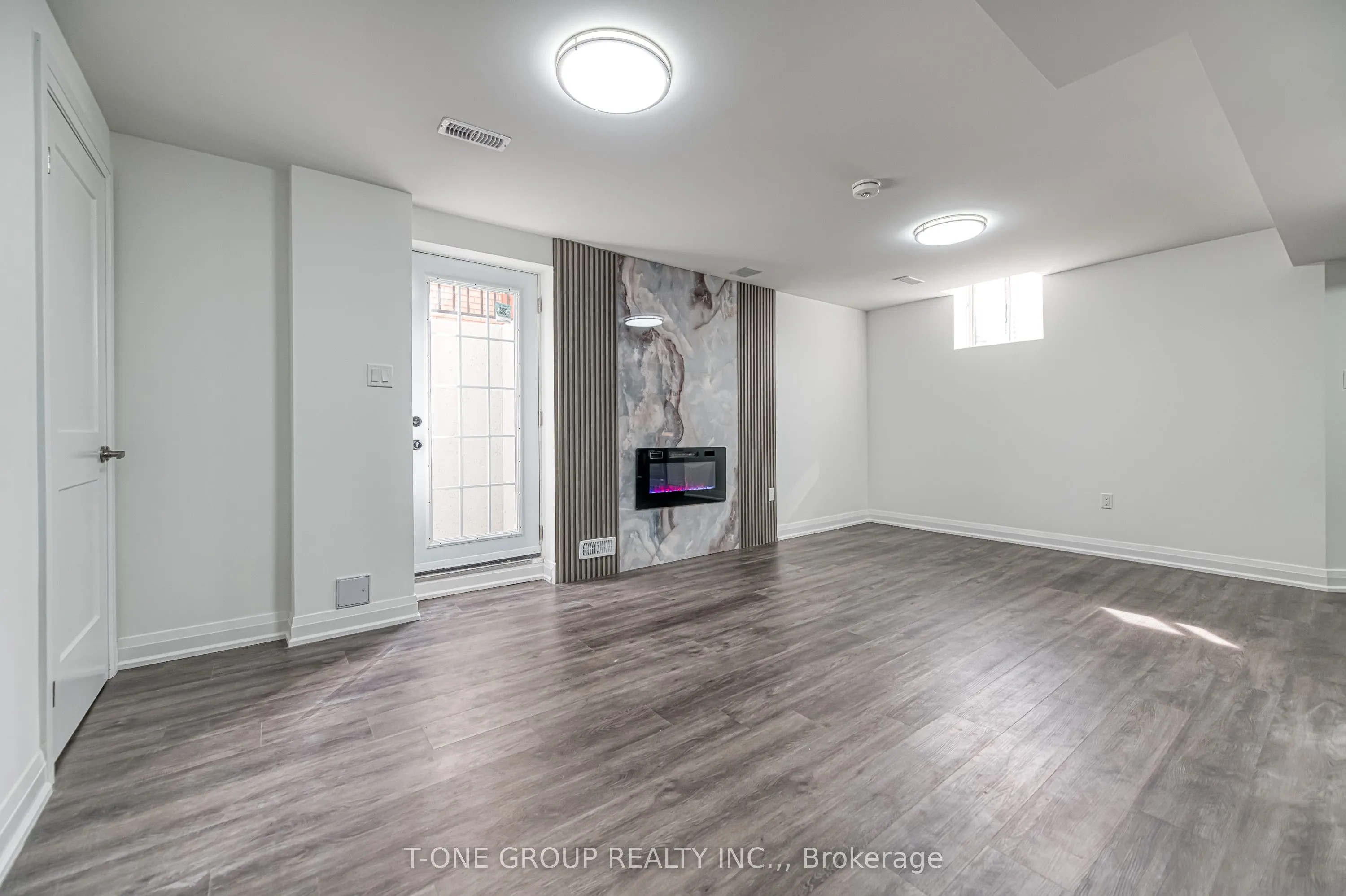 11 Saint Avenue