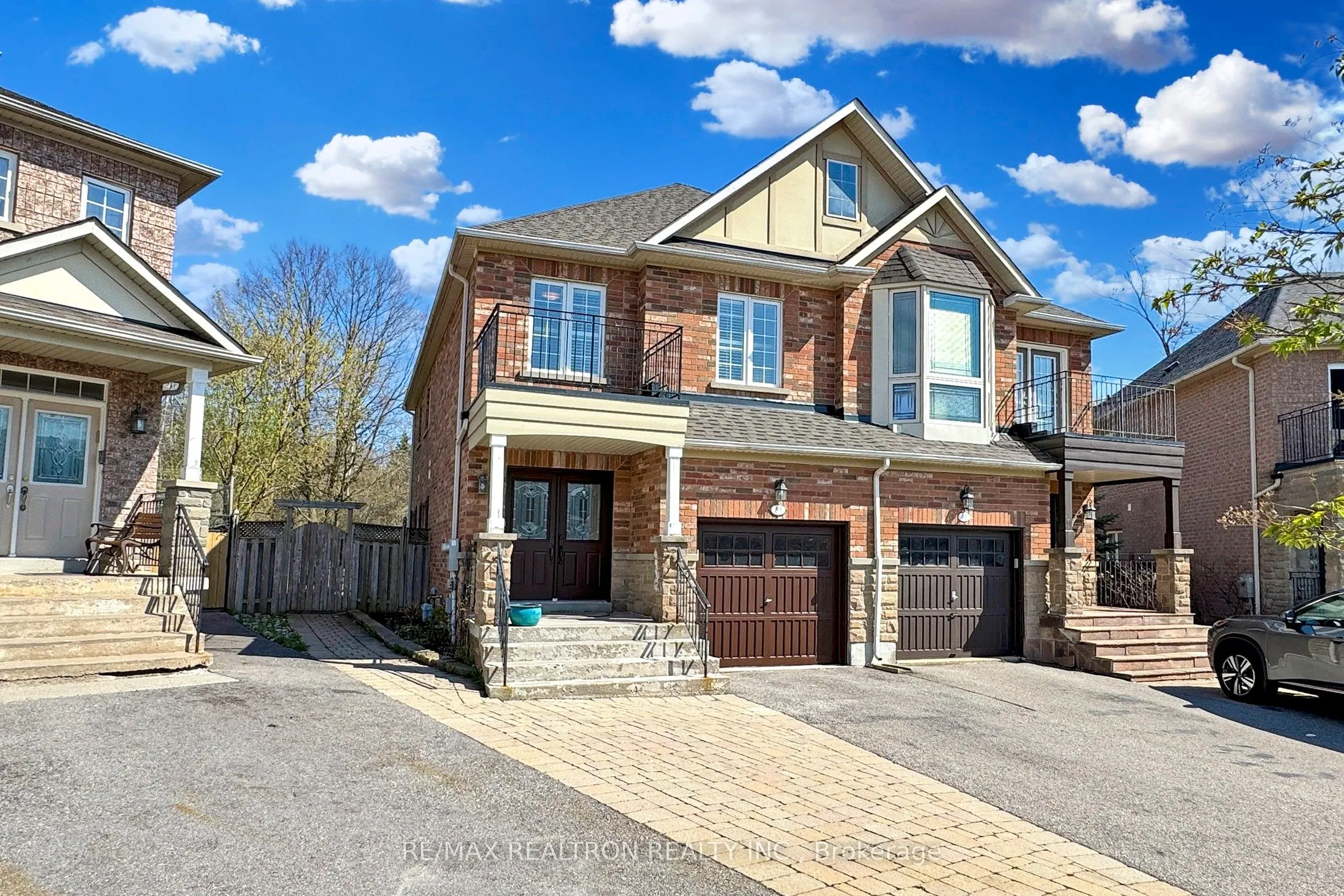 83 Gamble Glen Crescent