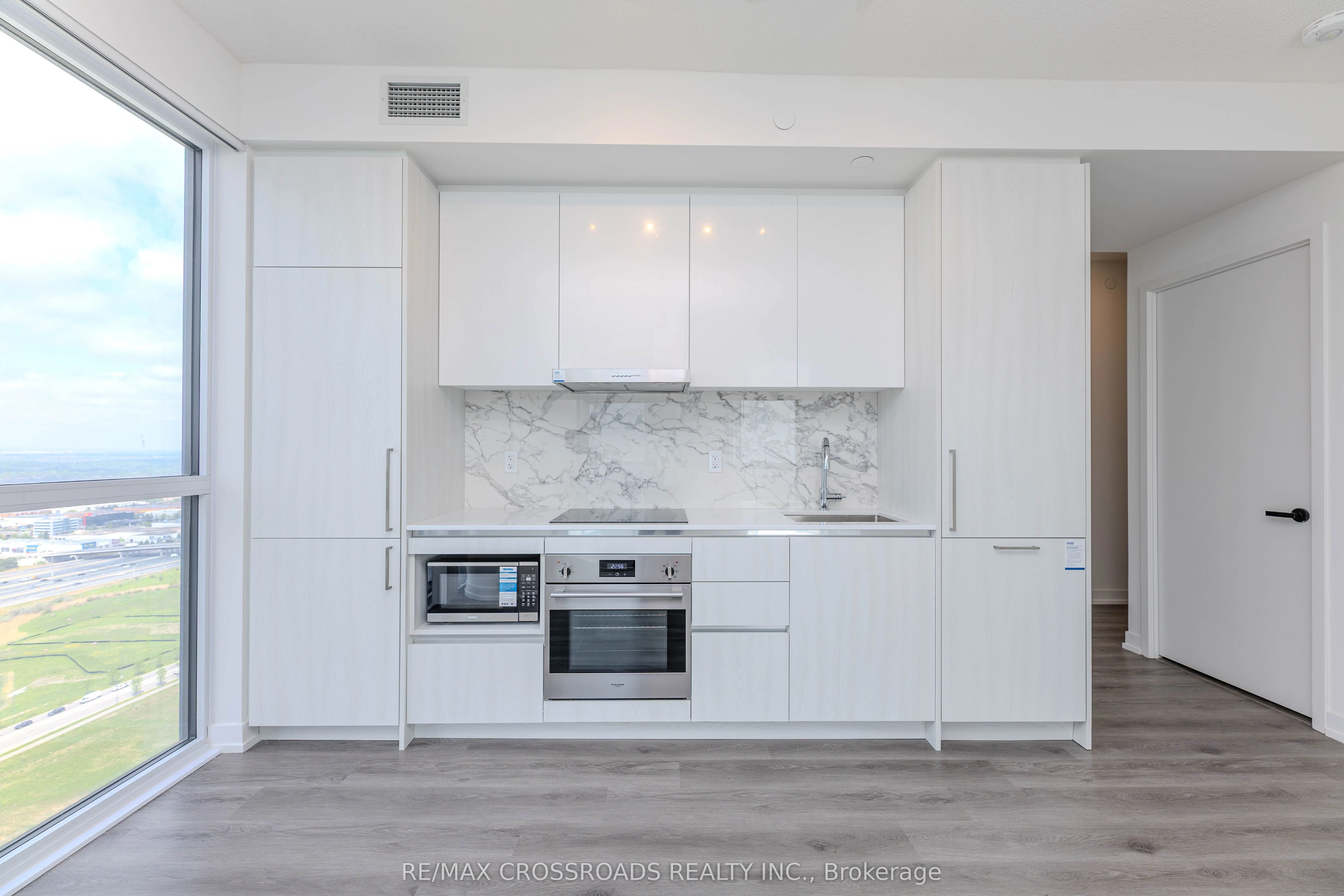 225 Commerce Street, #3806