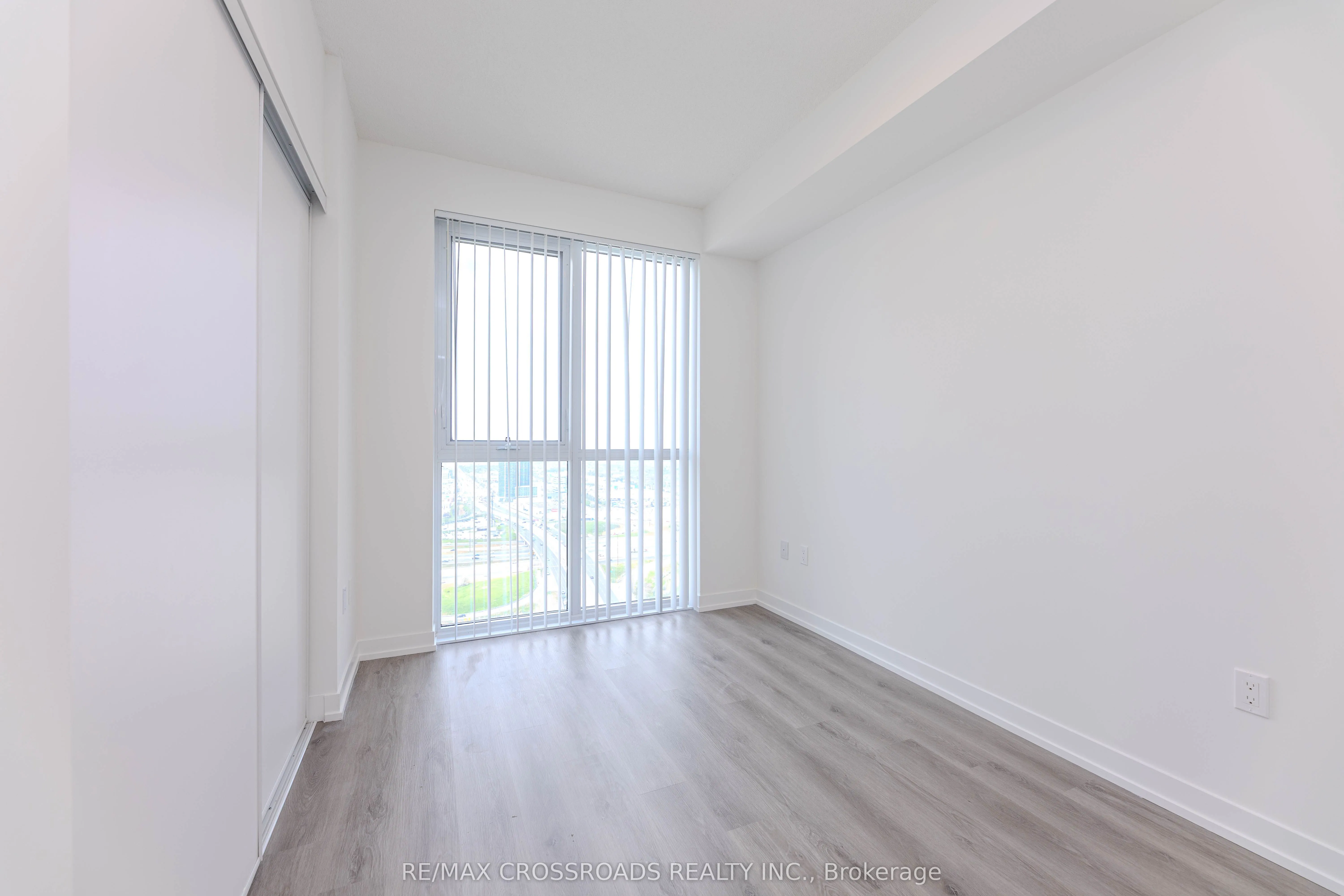 225 Commerce Street, #3806